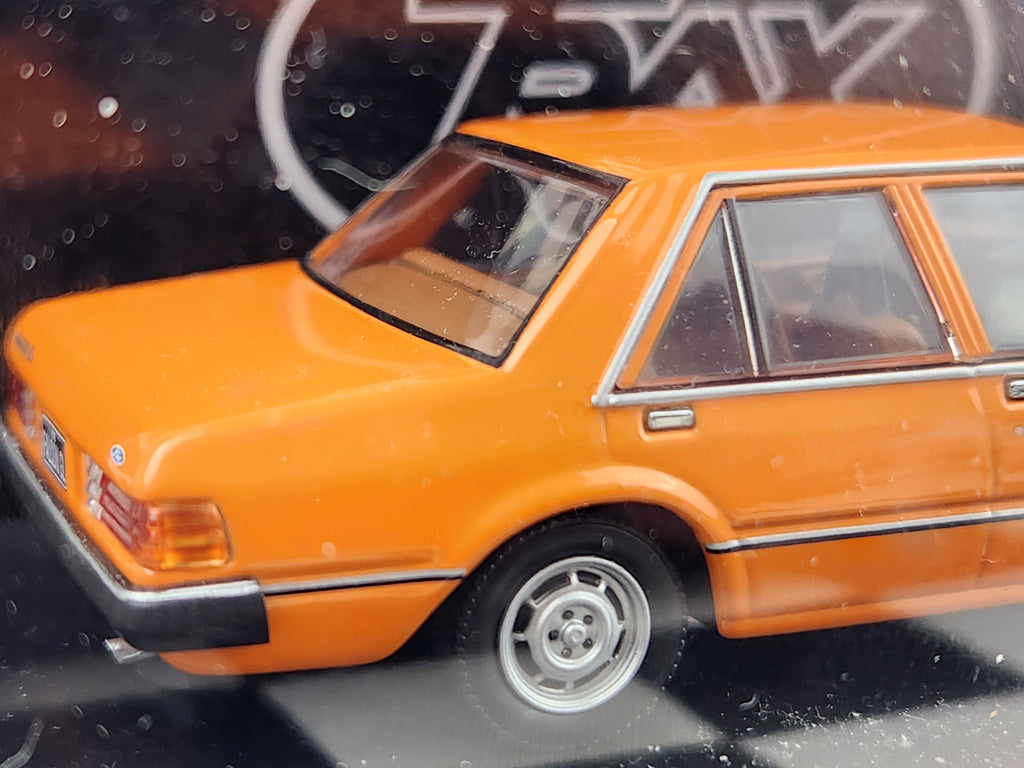Trax 1/43 Ford XD Falcon Sedan Burnt Orange TR84