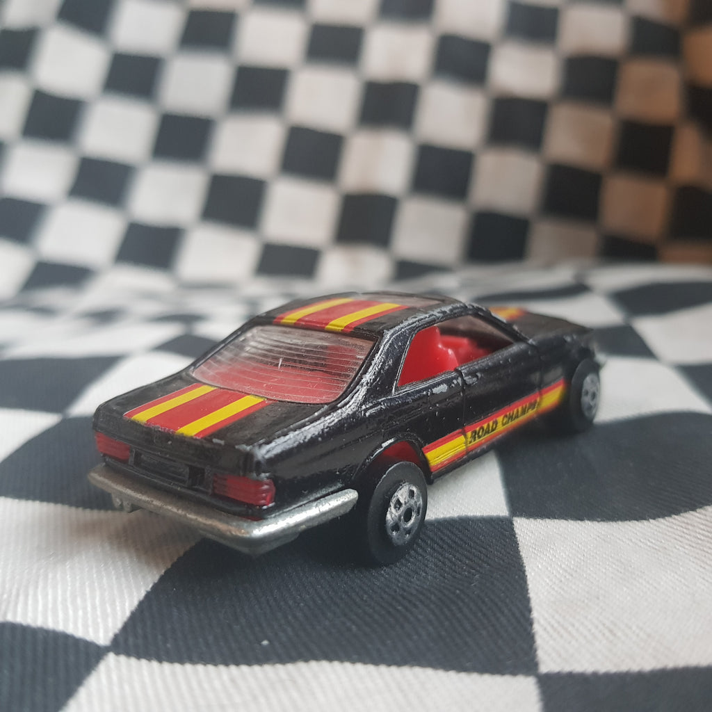 Vintage Loose Road Champs Mercedes Benz Black