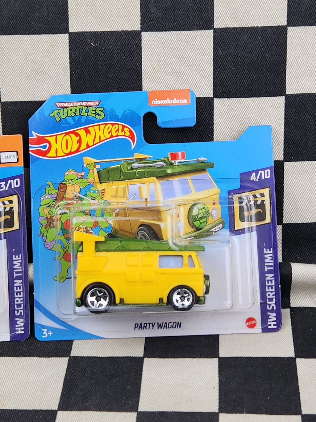 Hot Wheels Screentime TMNT Party Wagon Teenage Mutant Ninga Turtles Your Choice