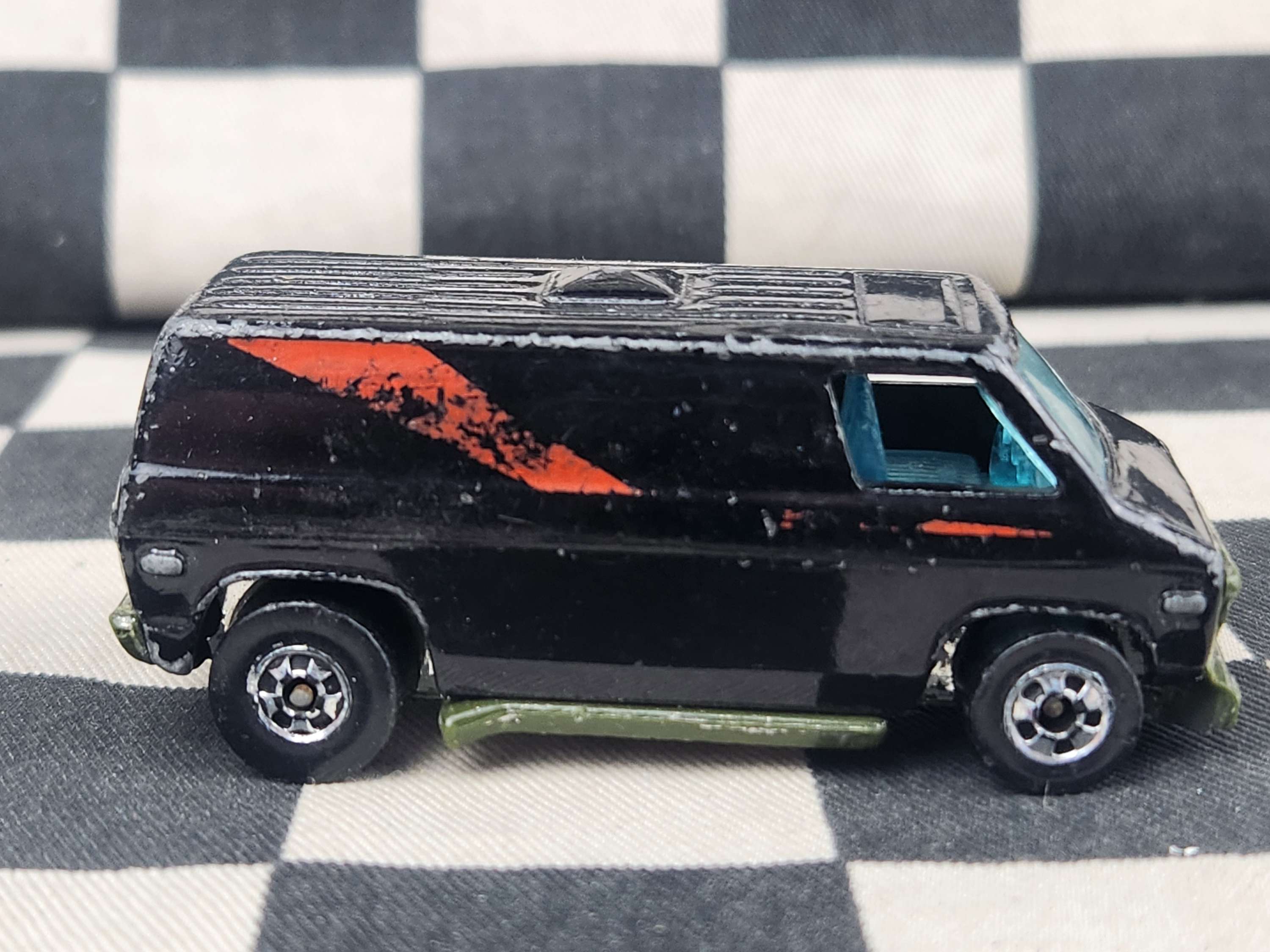 Vintage Loose Hot Wheels Blackwall A TEAM Van