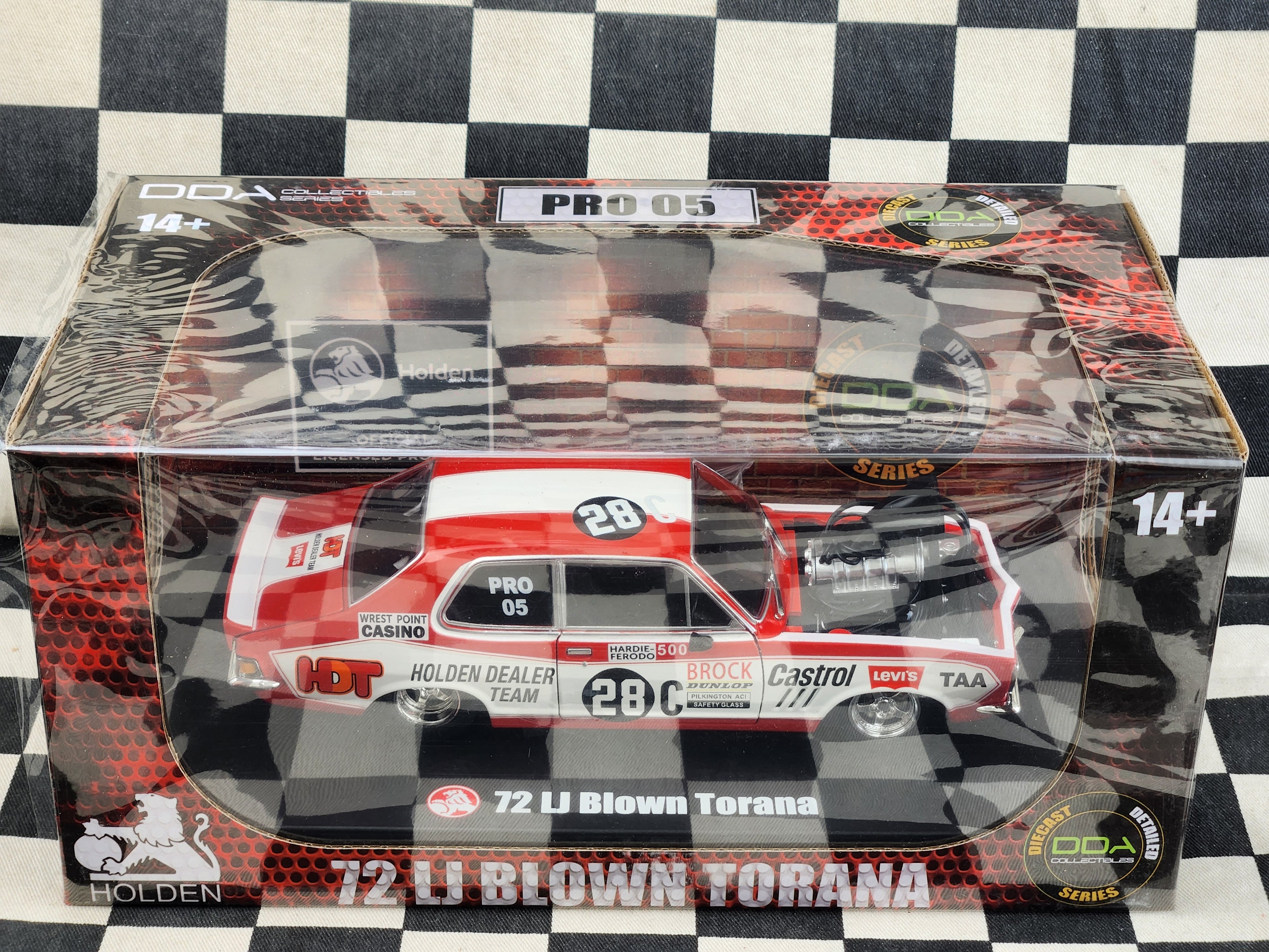 DDA 1/24 72 LJ Torana Blown Brock HDT Pro 05