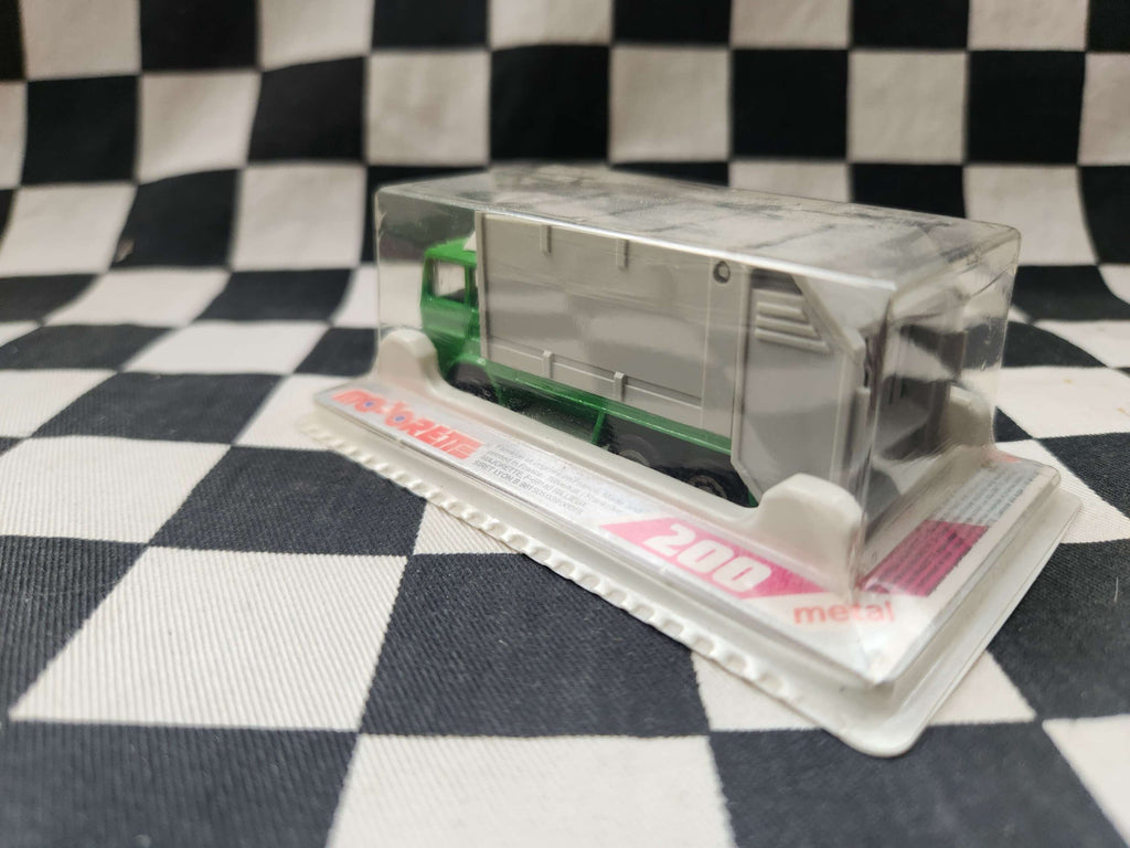 Majorette Green Garbage Truck