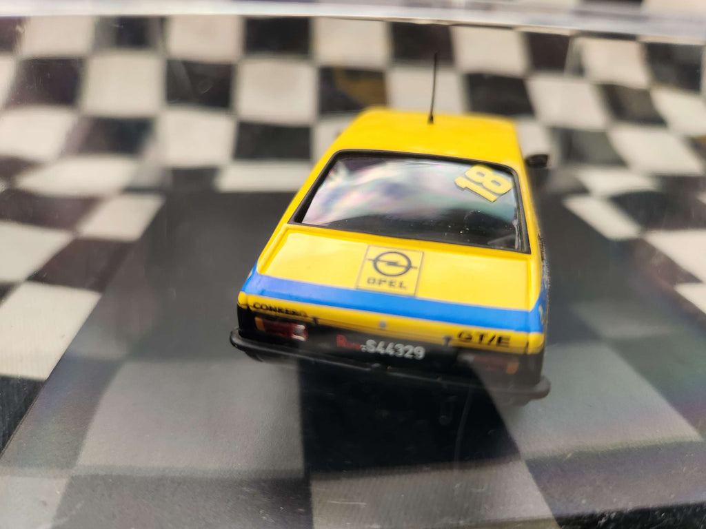 (Holden Gemini) Trofeu  1/43 Opel Kadett GT/E Elba Rally 77 Lucky /Braito