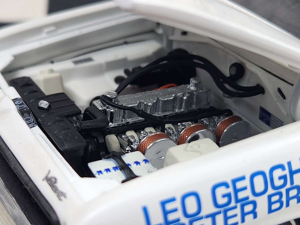 Trax 1/24 Superscale Valiant R/T E38 Charger Bathurst 1971 Leo Geoghegan