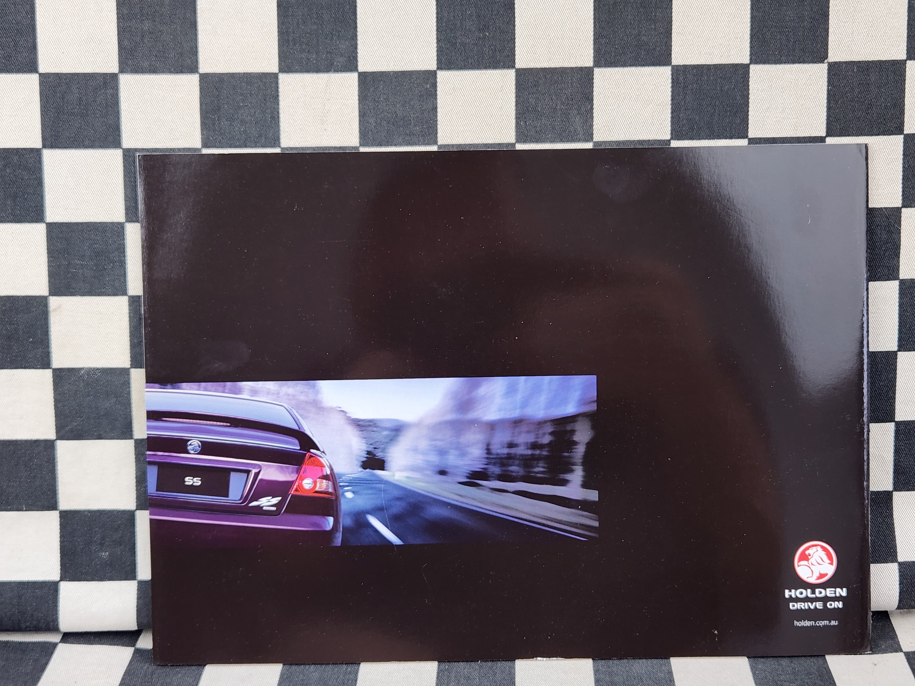 VY Series II Holden Commodore Executive Acclaim SV6 SV8 SS Sales Brochure