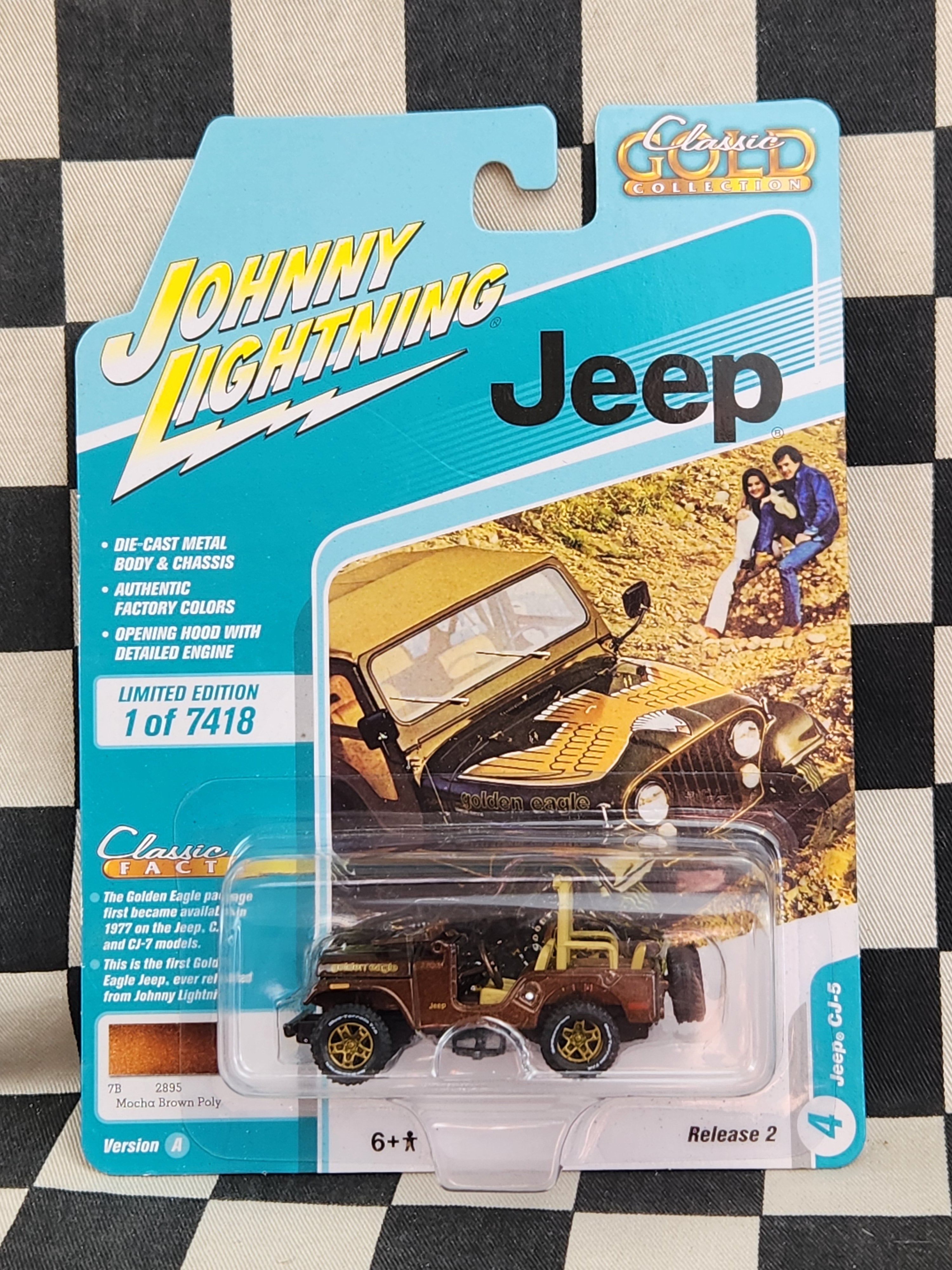 Johnny Lightning Classic Gold Jeep CJ5 Mocha Brown Limited Edition 1/7418