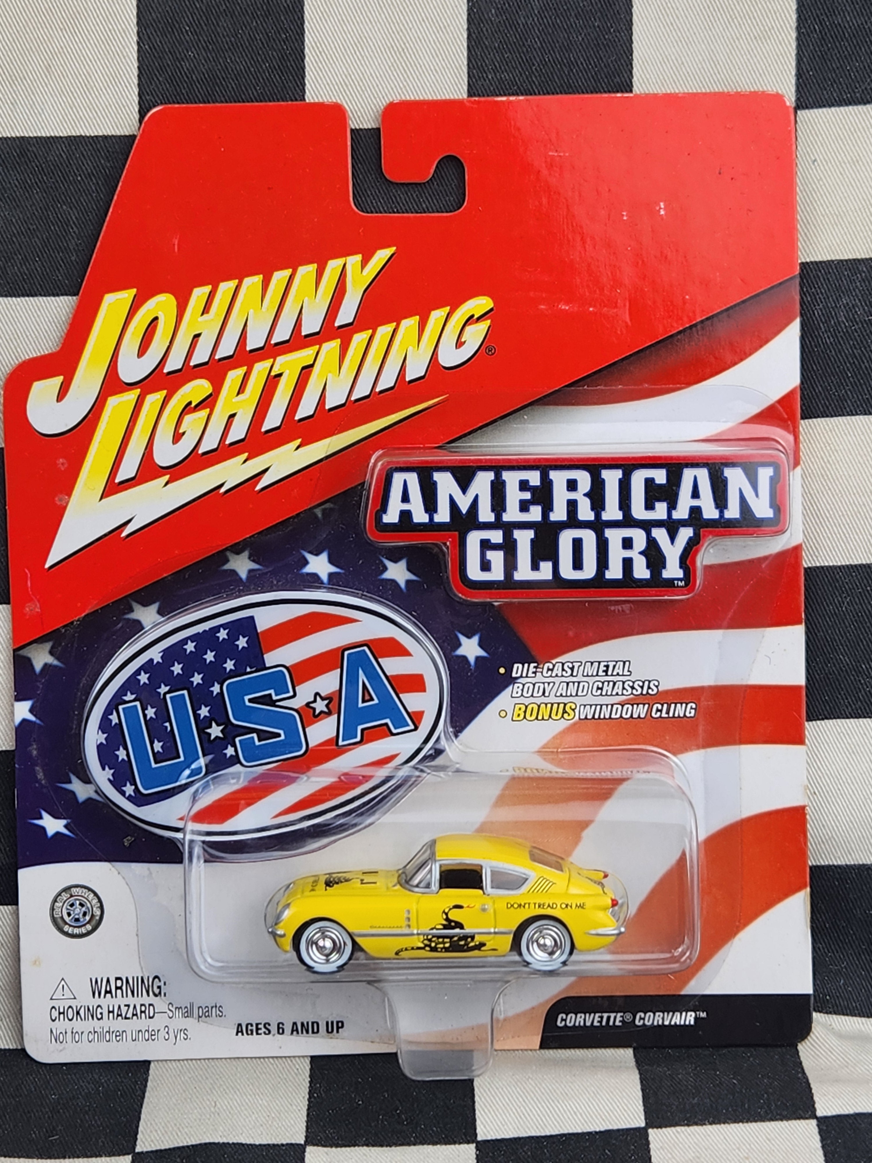 Johnny Lightning American Glory Corvette Corvair