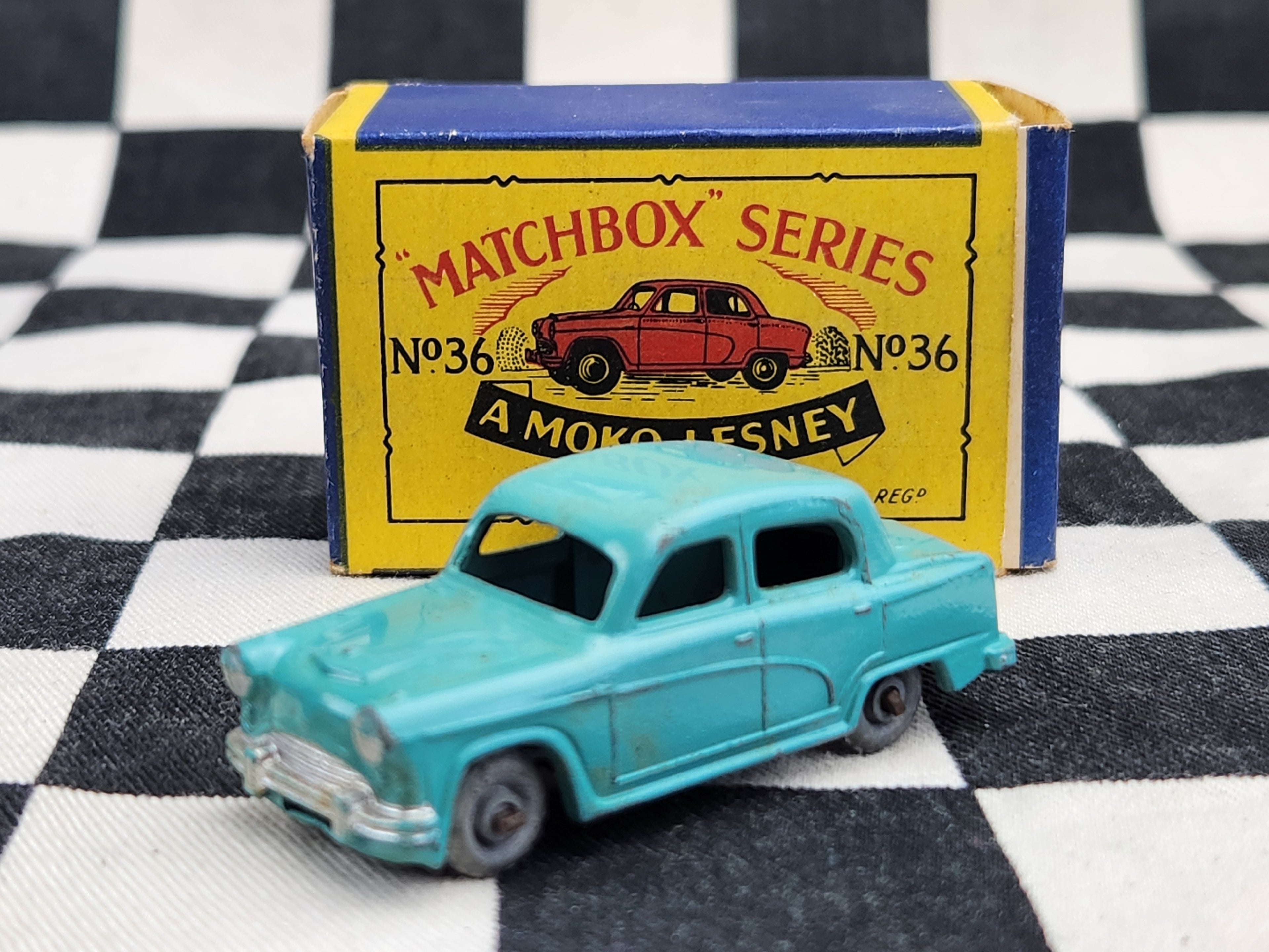 Matchbox Lesney Moko No36 Austin A50 Cambridge in Original Box