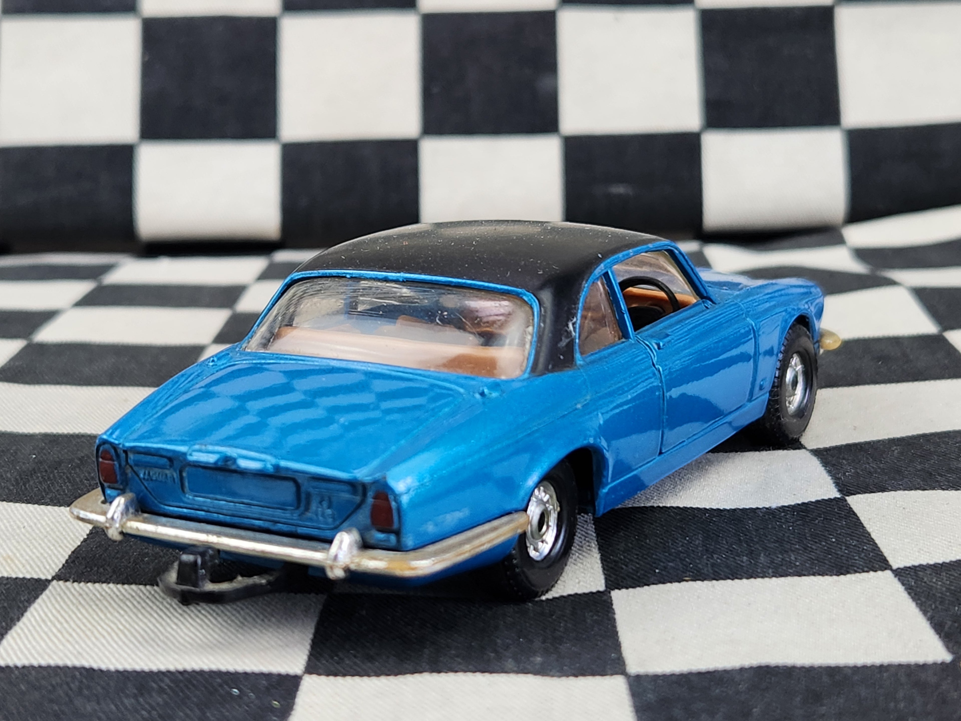Vintage loose Corgi 1:43 Jaguar XJC V12 Blue ( Superkings Size)