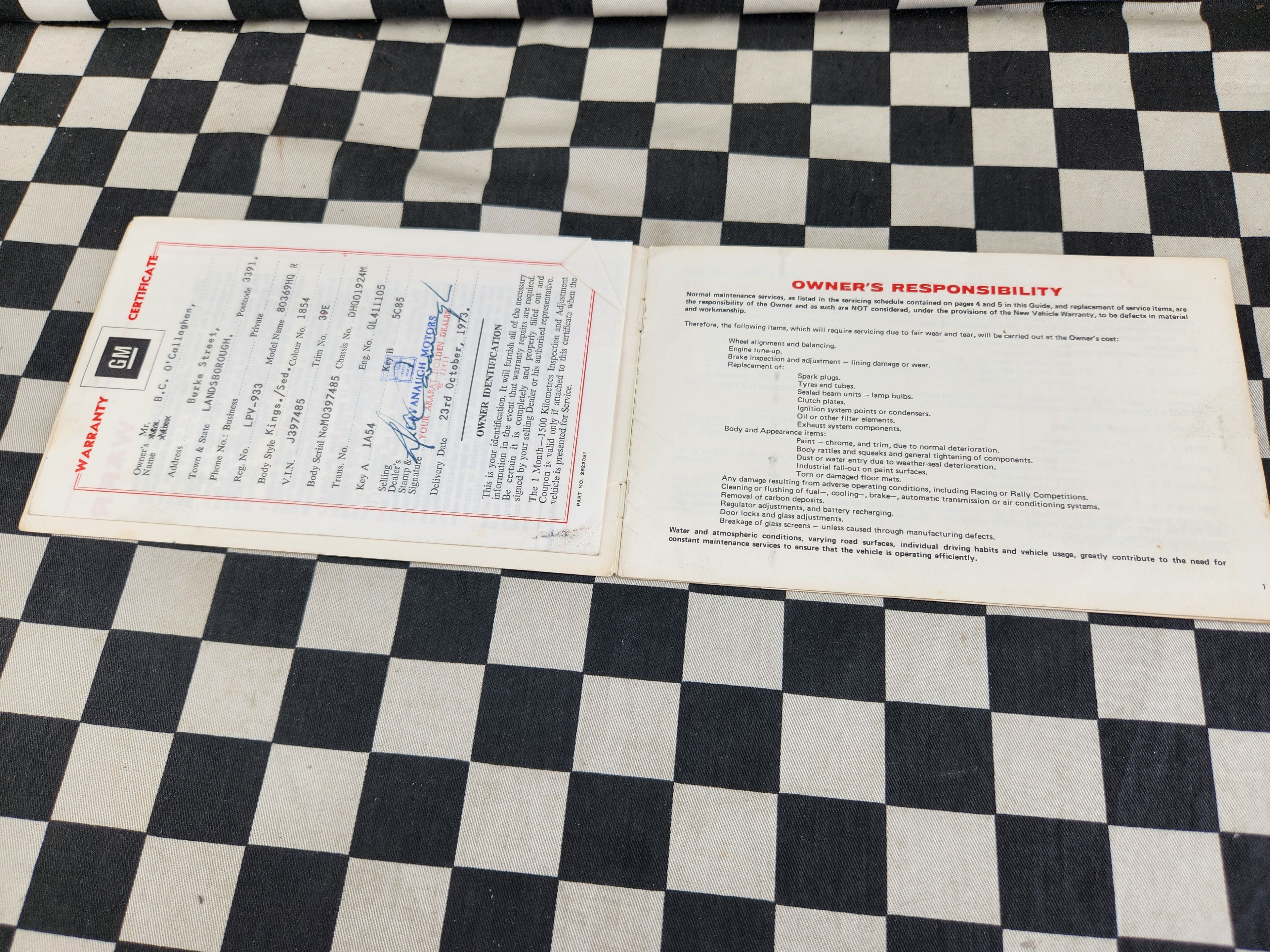 Holden HQ Original Owners Guide Service Book