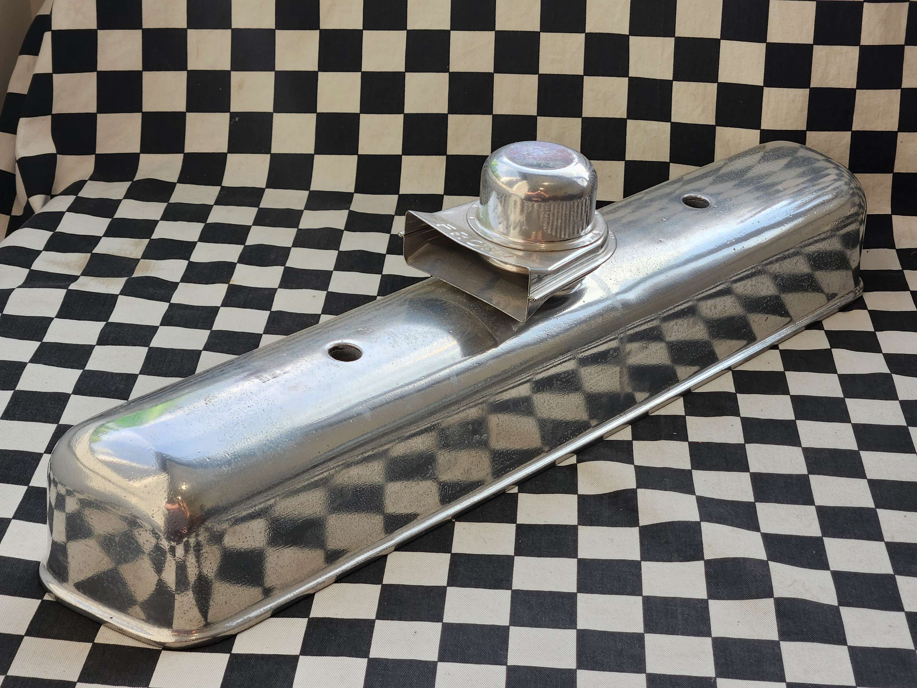 Holden Grey Motor Alloy Rocker Cover No Name Possibly Nasco