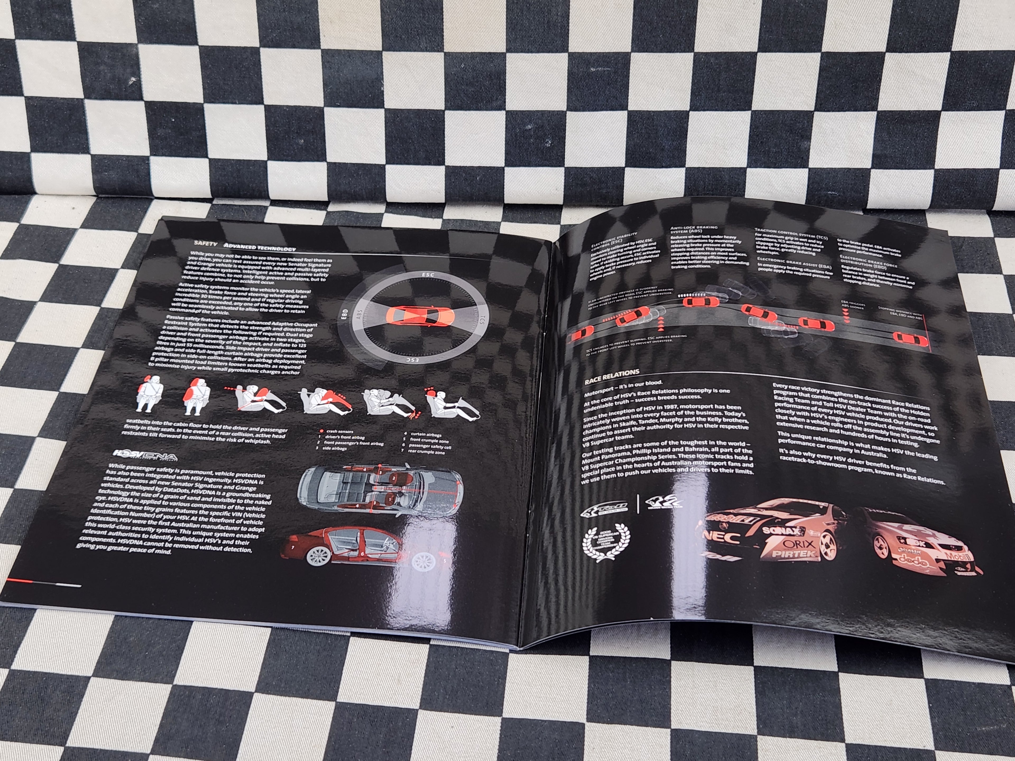 HSV Holden VE WM Grange & Senator Signature Series Sales Brochure