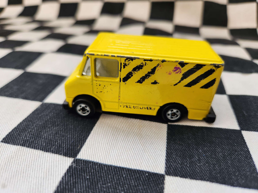 Hot Wheels Loose The Simpsons Homer's Nuclear Waste Van