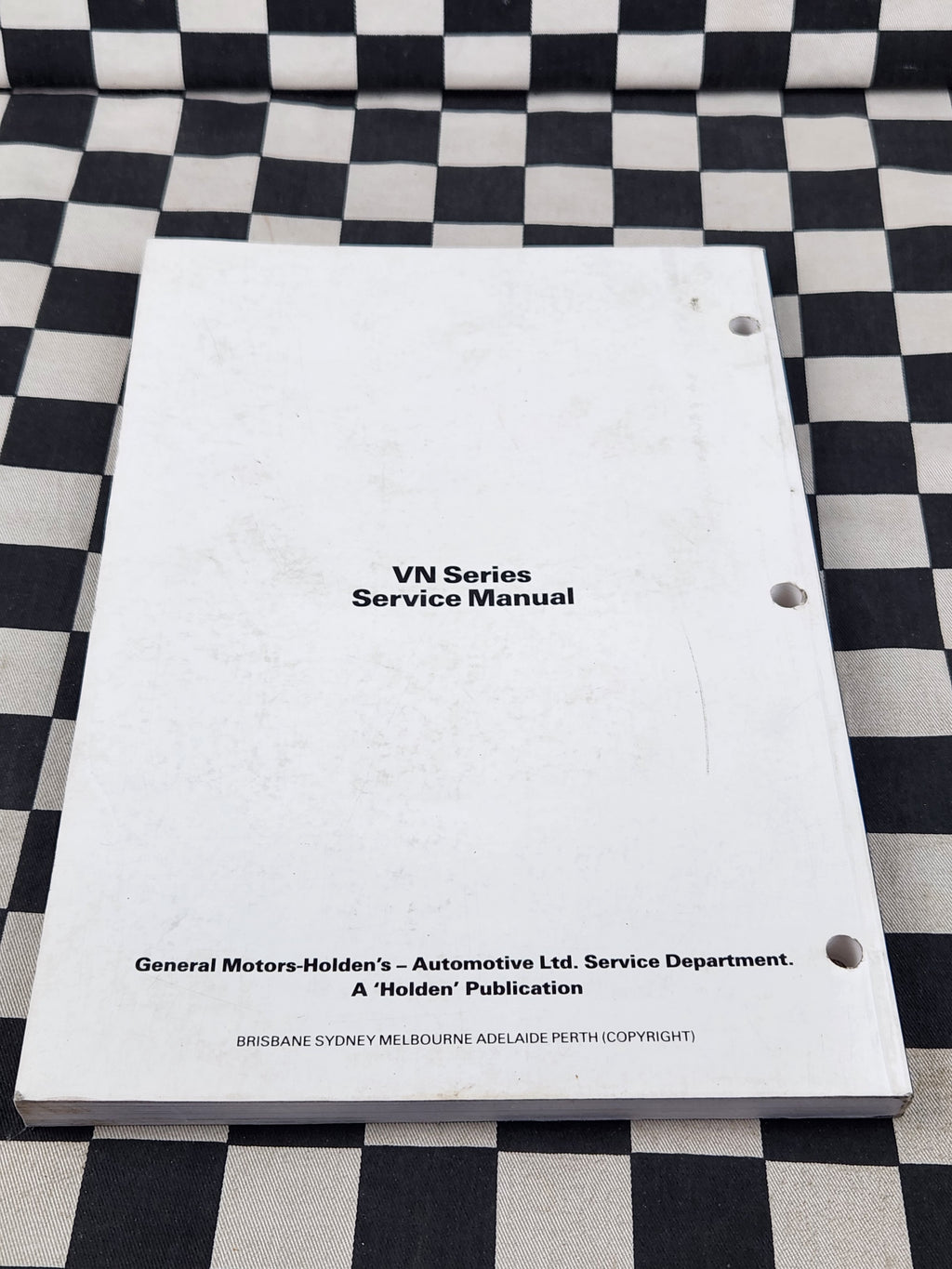 Genuine Holden Commodore VN Series 5.0 Litre PFI V8 Engine Manual Volume 4
