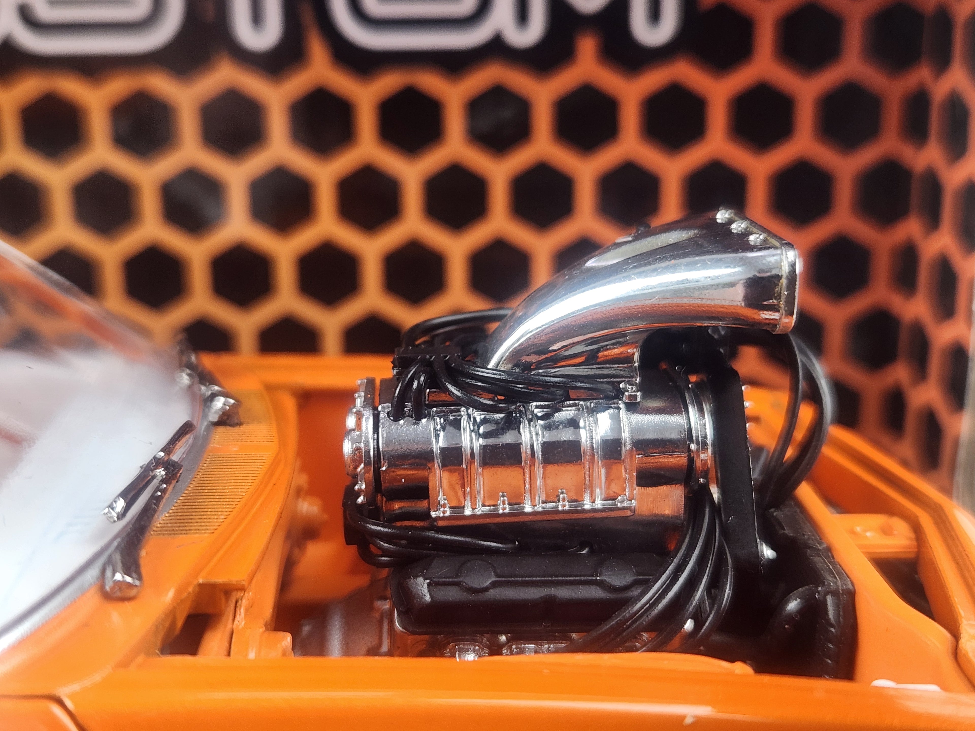 DDA 1:24 Blown Holden HQ Monaro Custom Orange