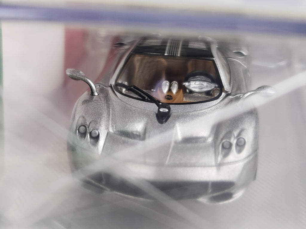 CM Model 1;64 Pagani Huayra Codalunga