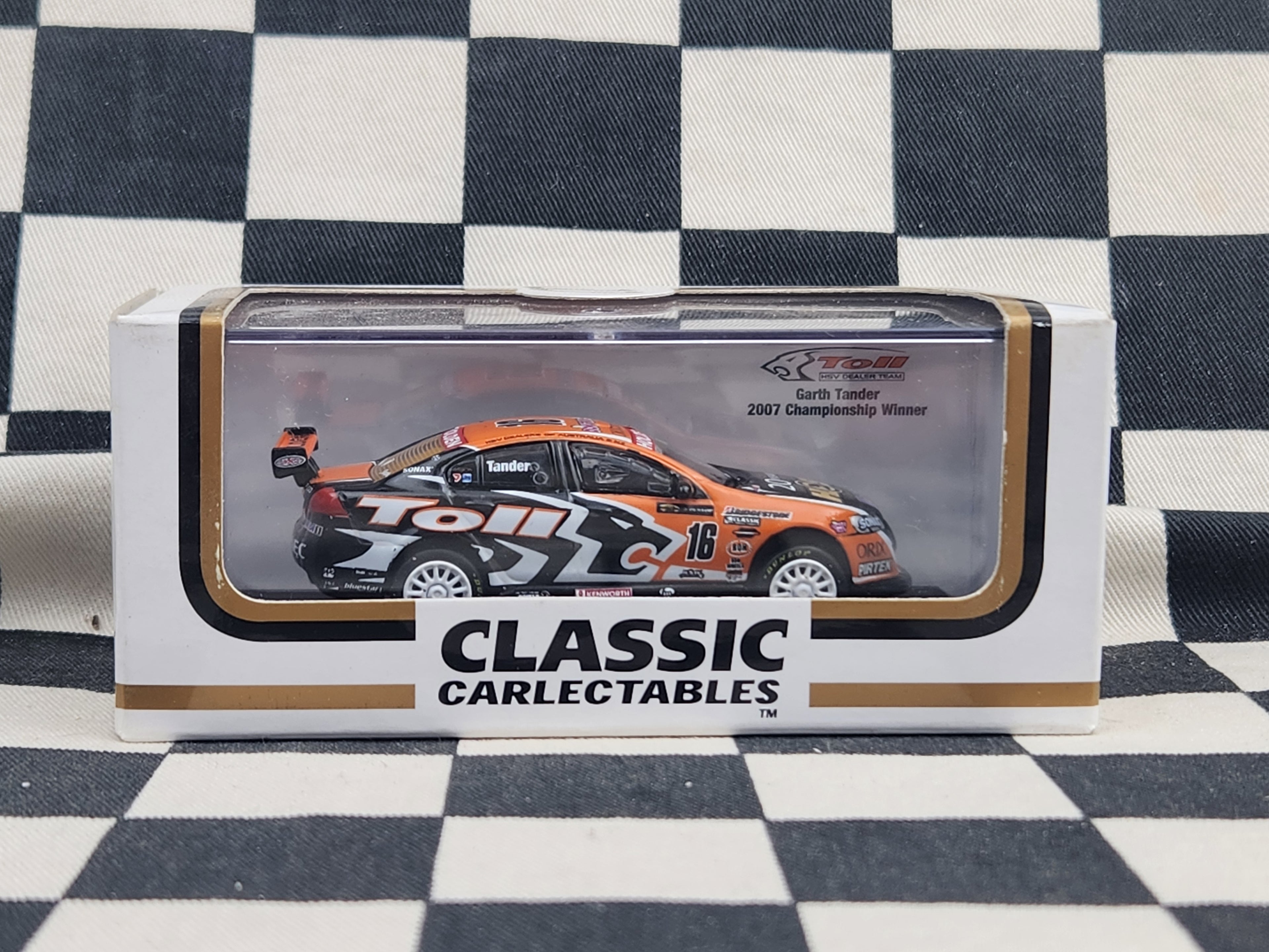 Classic Carlectables 1/64 Holden VE Commodore 2007 Champ Winner Toll Hsv Tander