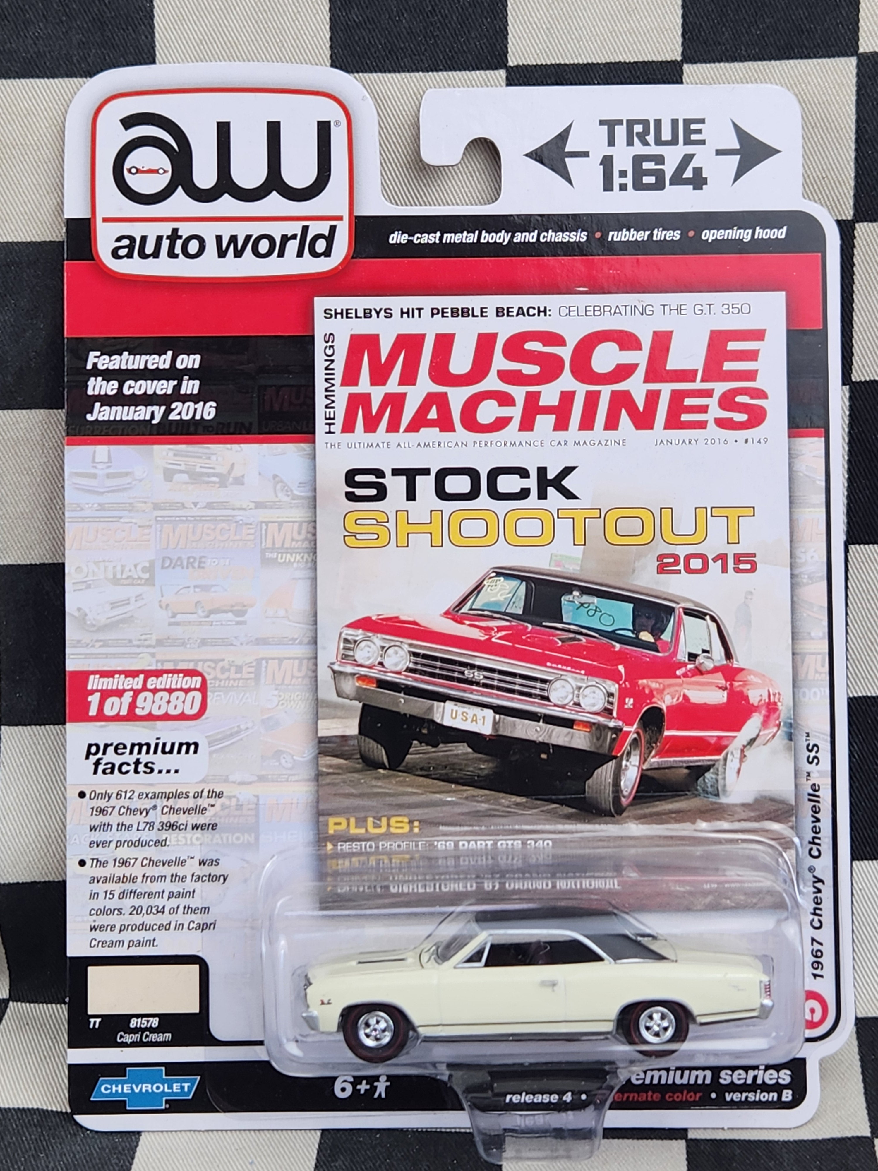 Auto World Vintage Muscle 1967 Chevy Chevelle SS Capri Cream