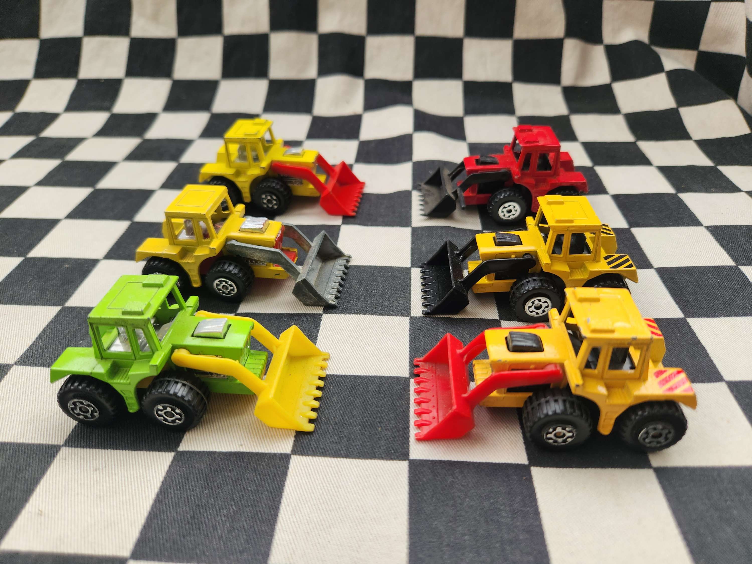 Vintage Loose Matchbox Superfast Tractor Shovel Your Choice of Colours