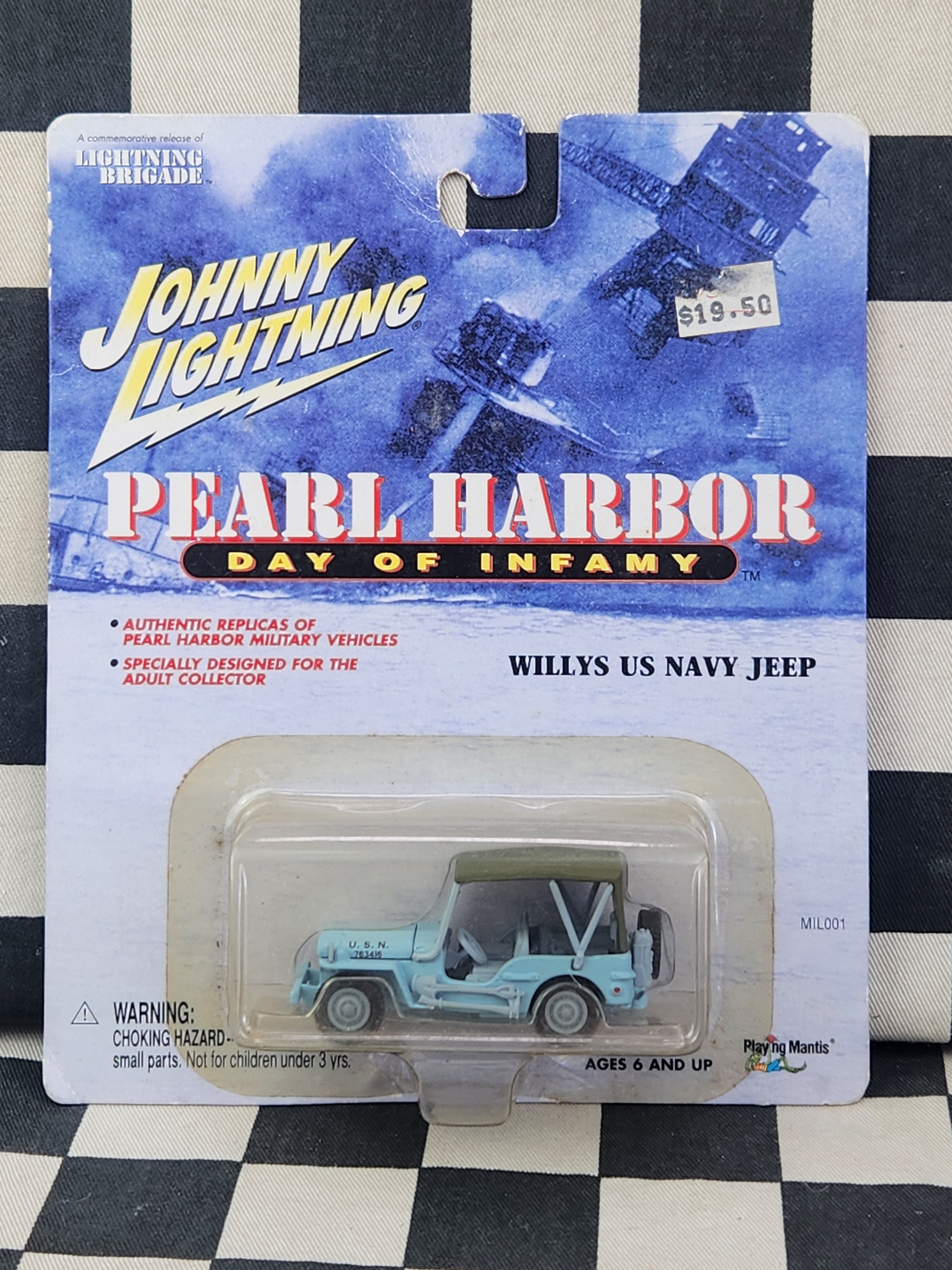 Johnny Lightning Pearl Harbor Willys US Navy Jeep