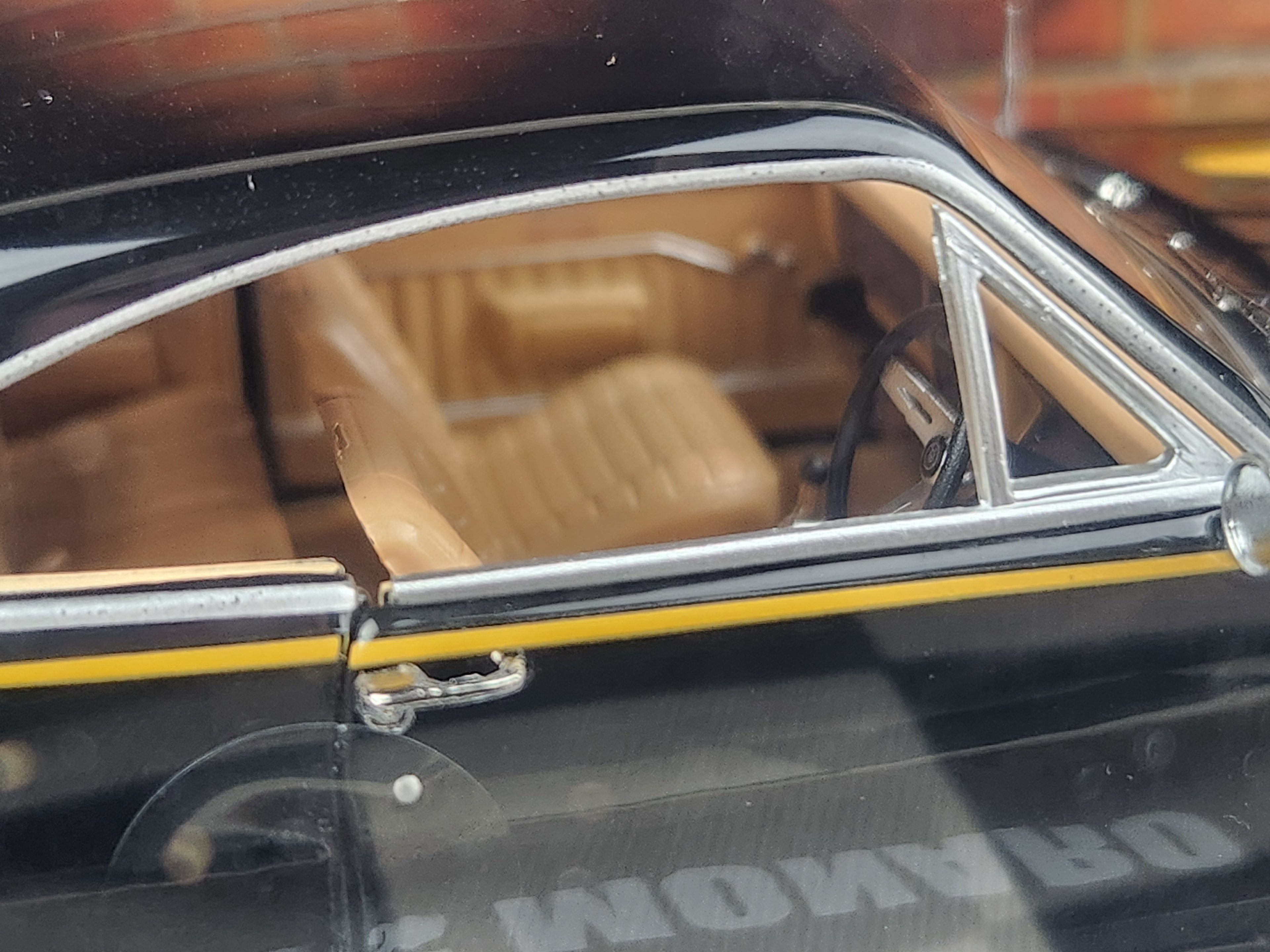 DDA Collectibles 1:32 HG GTS 350 Monaro Black