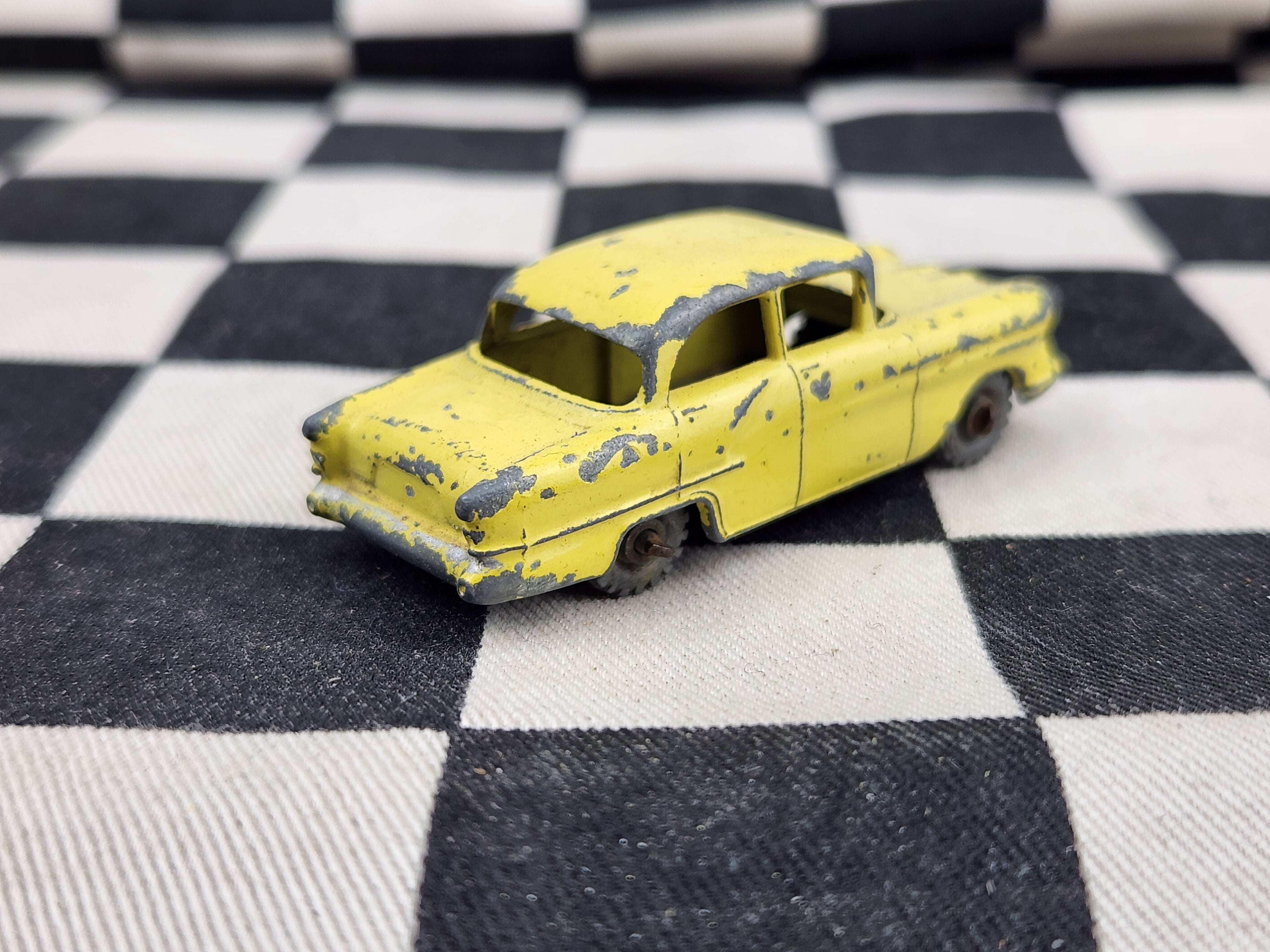 Vintage Loose Matchbox Lesney Vauxhall Victor lemon yellow