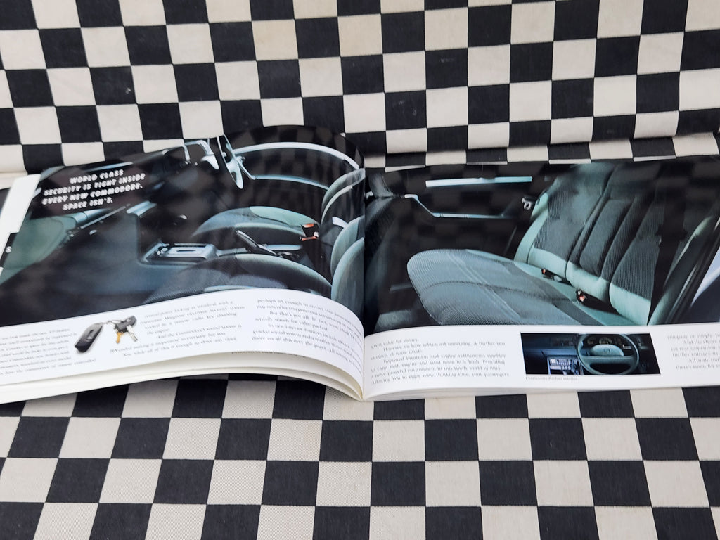 VP Holden Commodore V6 V8 Executive Berlina SS Sales Brochure