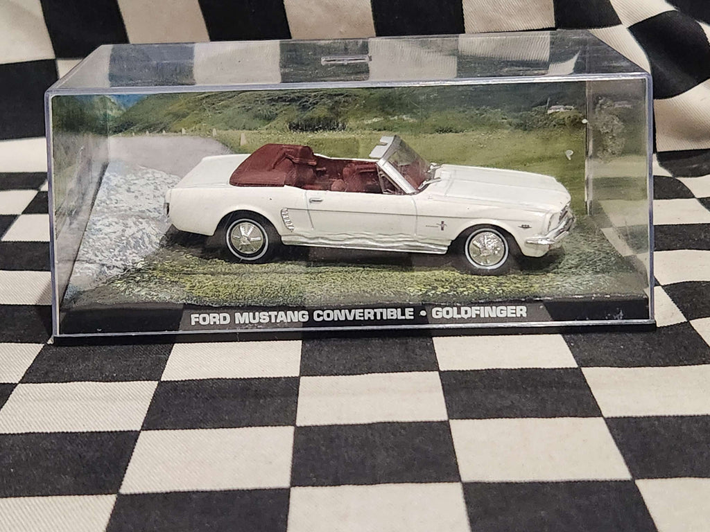 James Bond 007 1/43 Ford Mustang Convertible ~ Goldfinger
