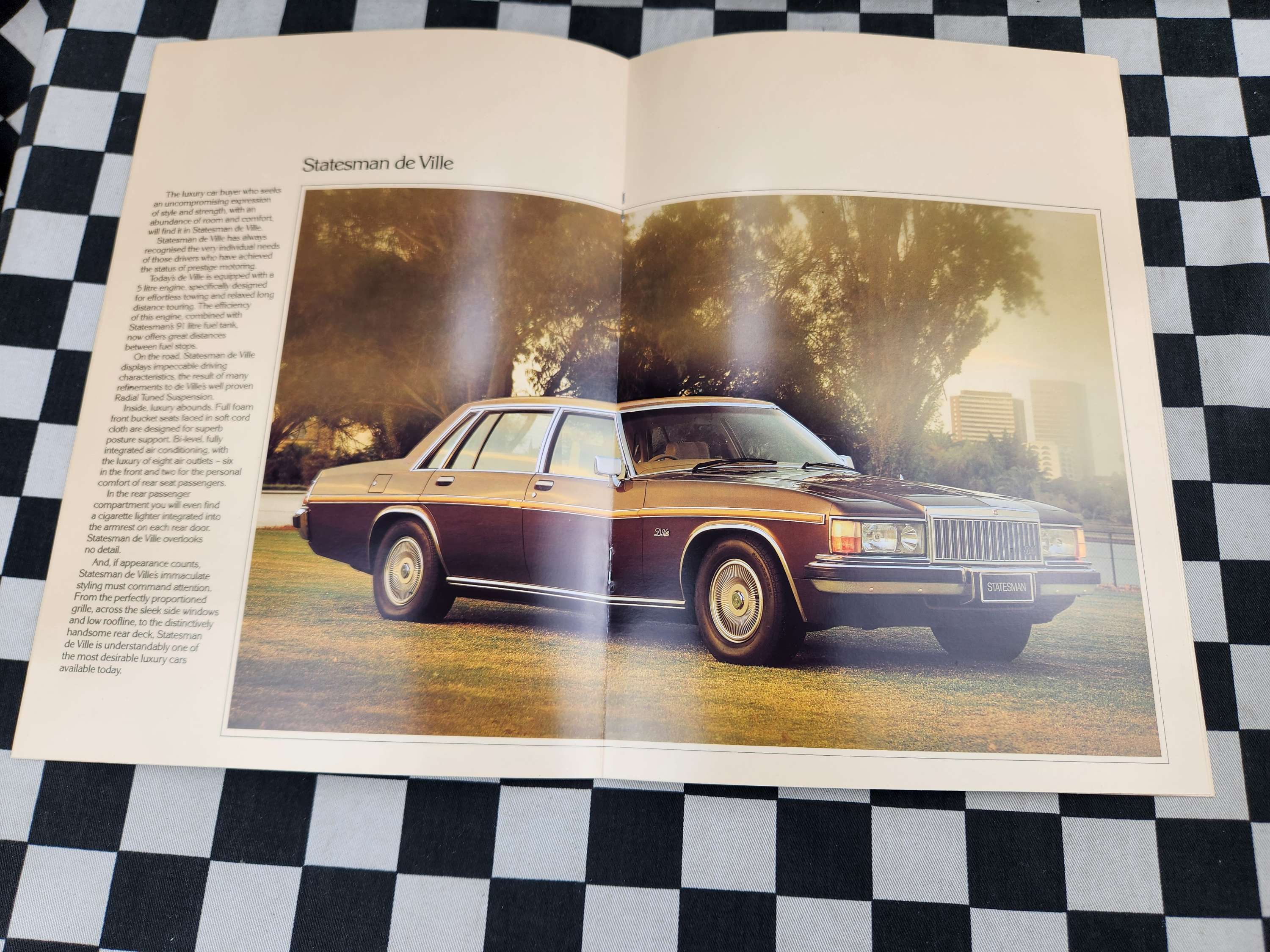 Genuine Holden WB Statesman DeVille & Caprice Sales Brochure