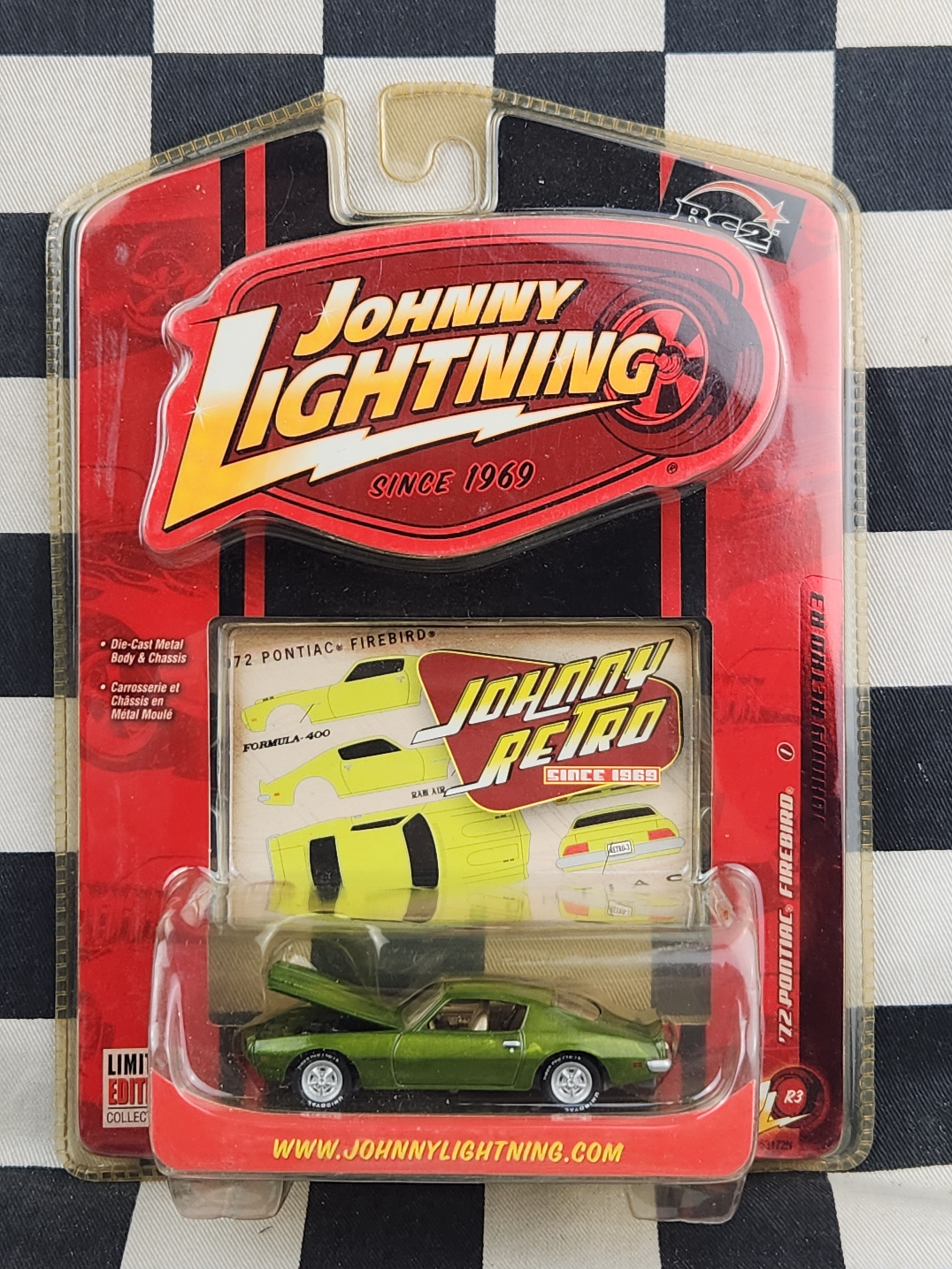 Johnny Lightning Johnny Retro 72 Pontiac Firebird