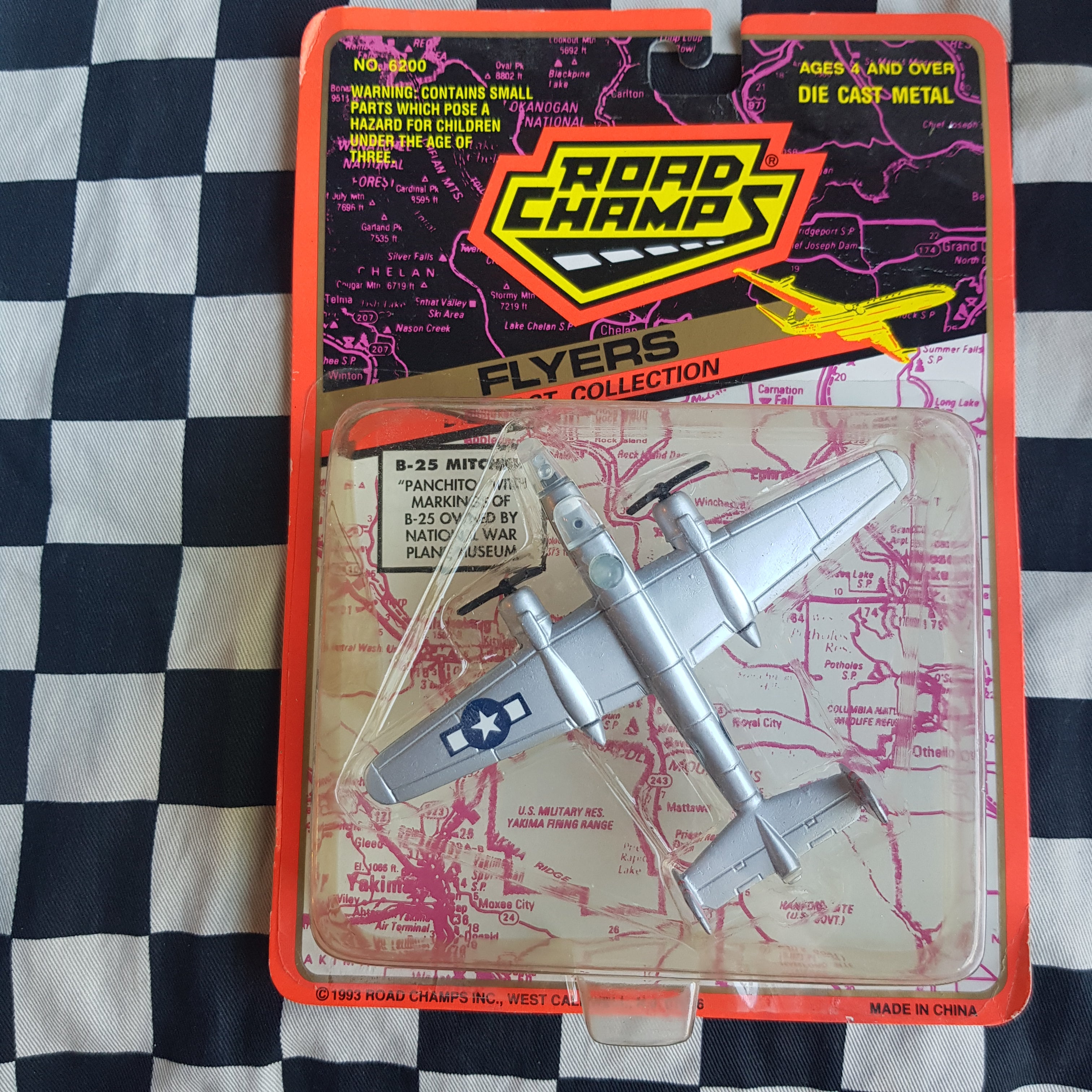 Road Champs 1993 Diecast Model Plane B-25 Mitchell Panchitto
