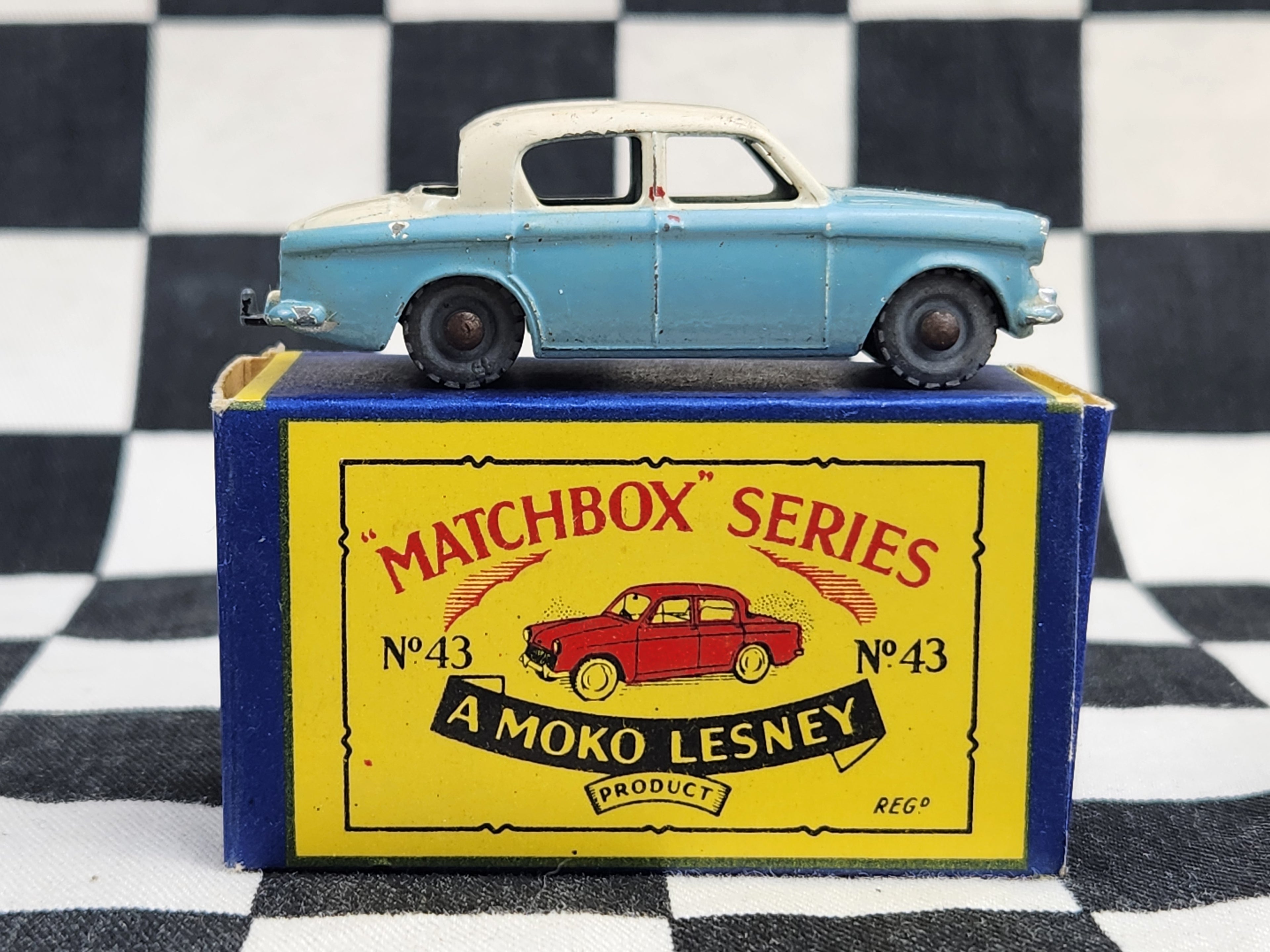 Matchbox Lesney Moko No43 Hillman Minx in Original Box