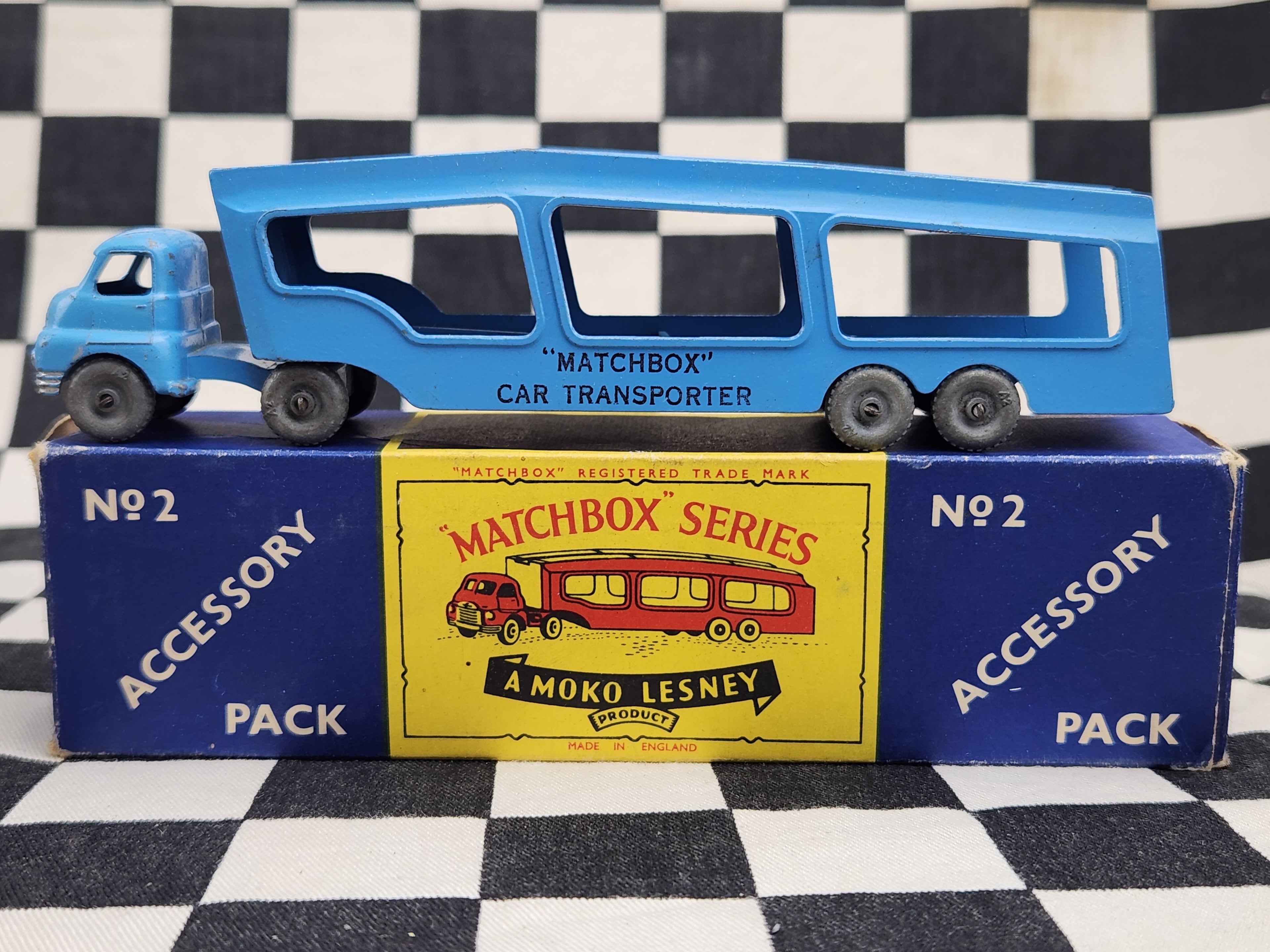 Vintage Matchbox Lesney Accessory Pack No2 Bedford Car Carrier in Original Box