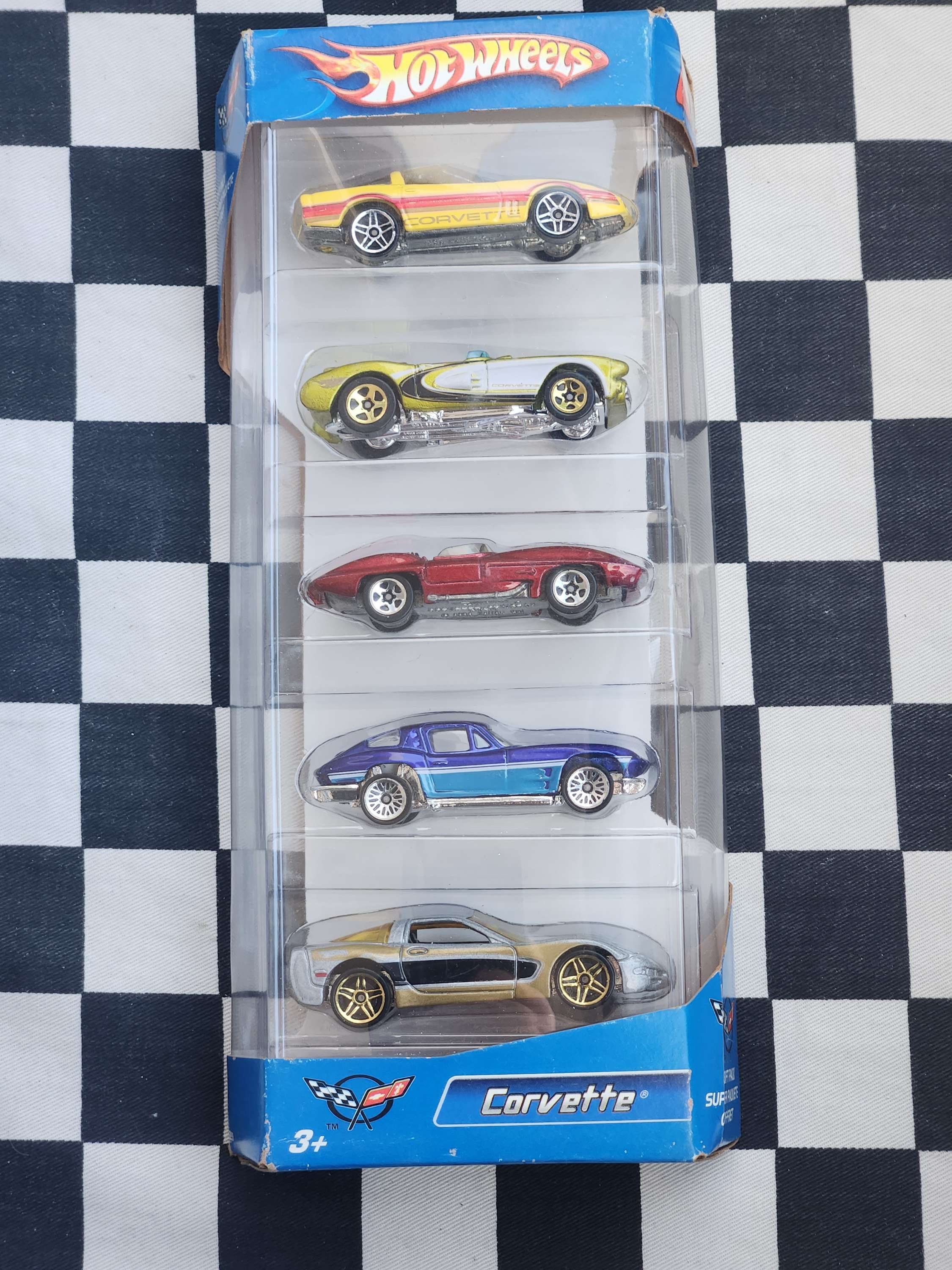 Hot Wheels 2007 5 Pack Exclusive Corvette C3 C5 C6