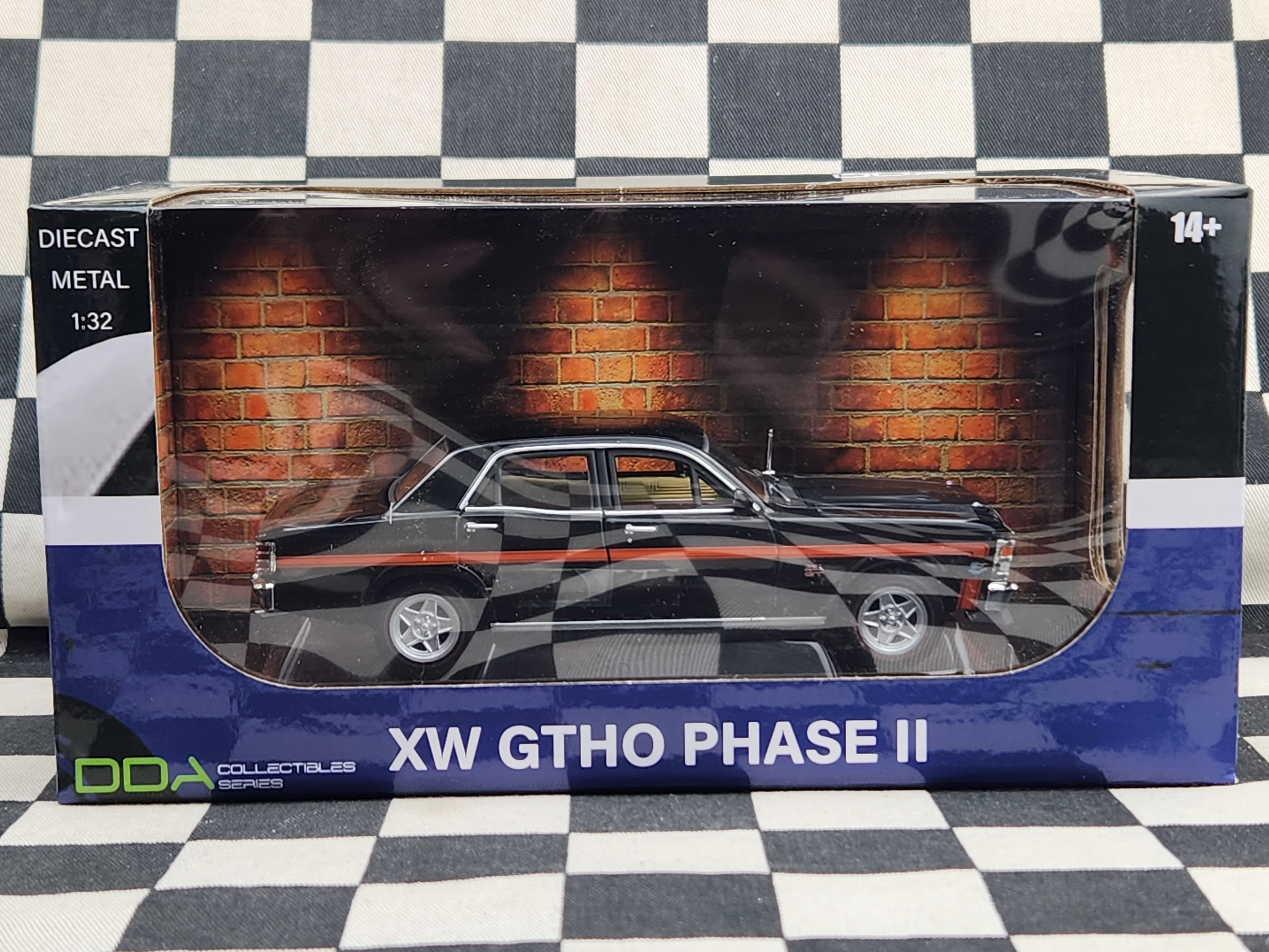 DDA 1/32 Ford Falcon XW GT HO Phase 2