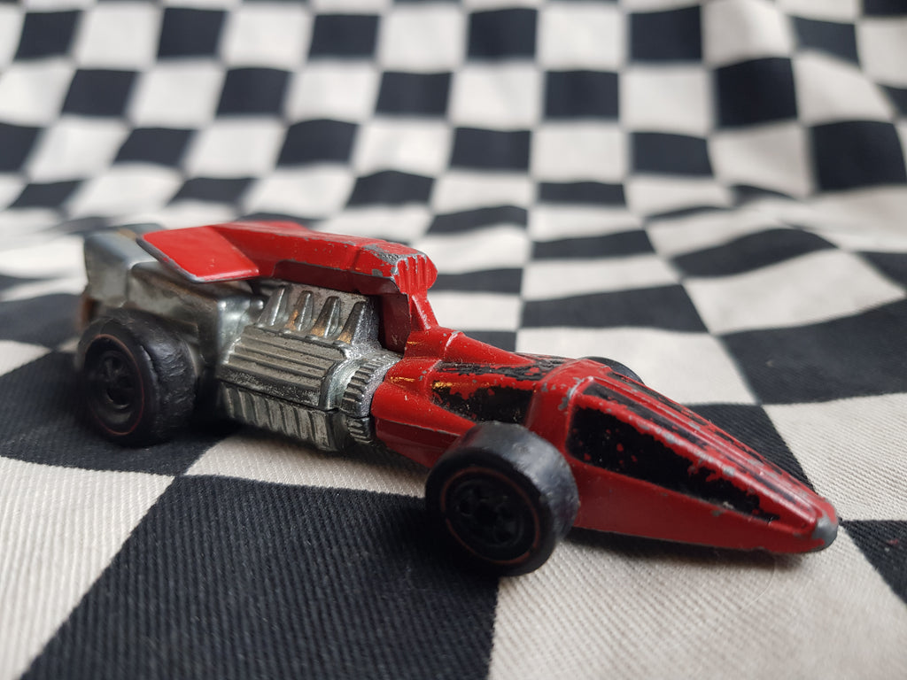 Vintage Loose Hot Wheels Redline Revvers Buzzin Bomb Red Enamel HK