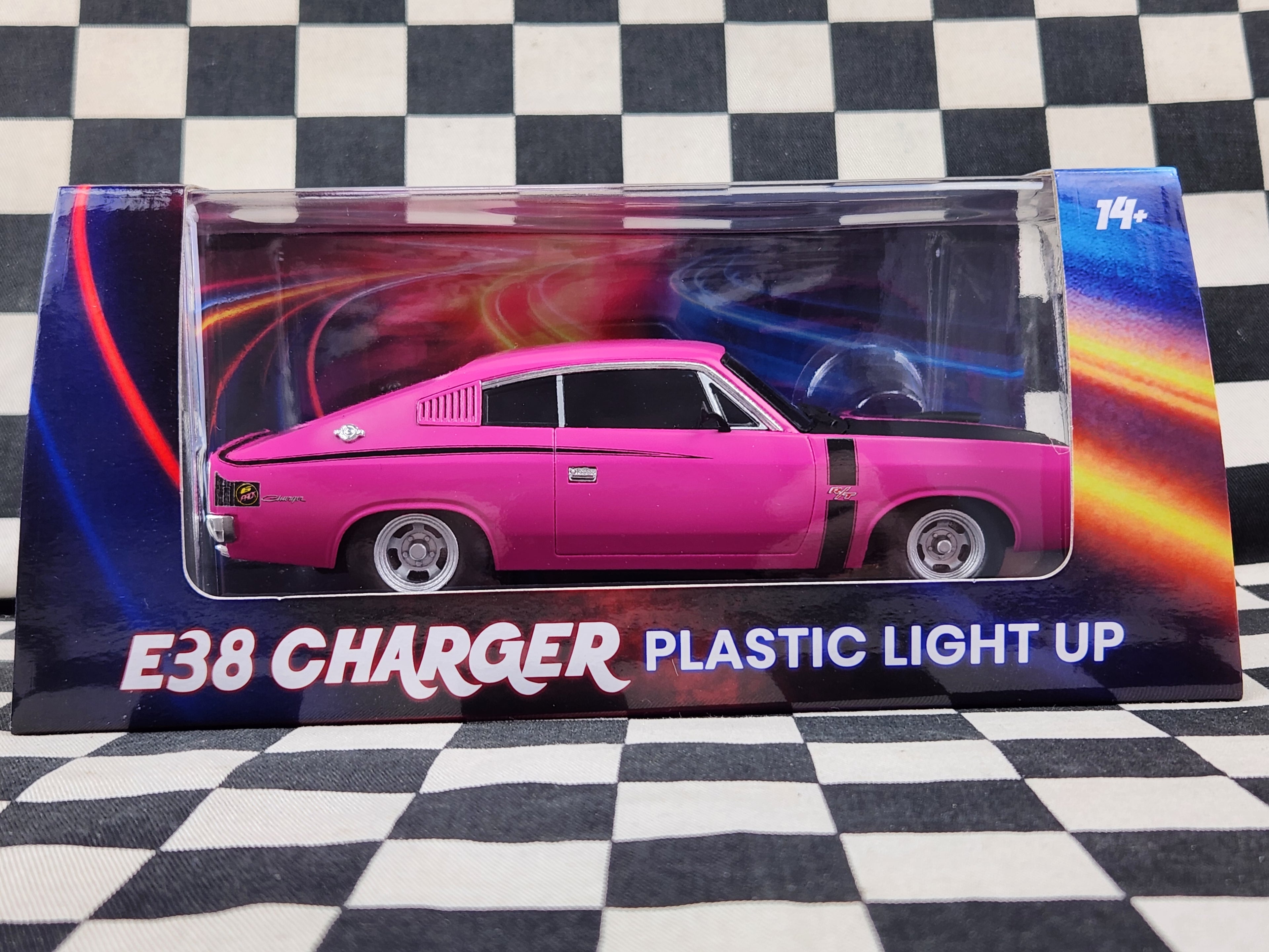 DDA Spectra Rides Plastic Light up E38 Valiant Charger