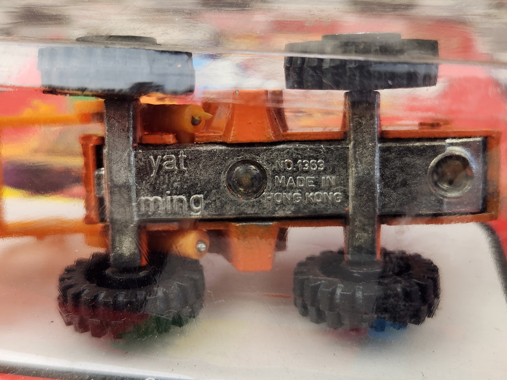 Vintage 1980's (Yatming) Fast Wheel Loader Construction Vehicle Hong Kong