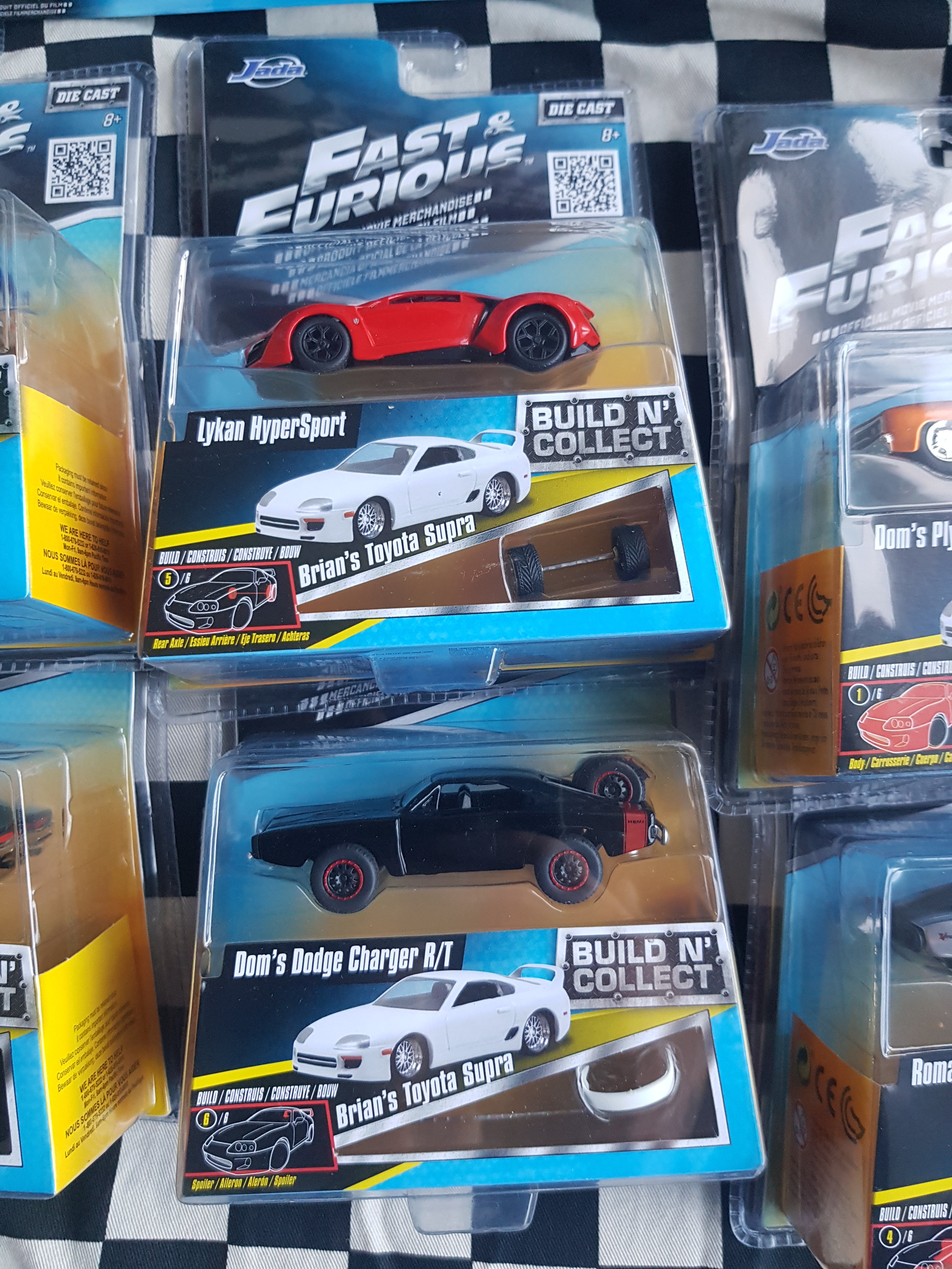 Jada Fast & Furious Set of Build N Collect Cars Plus Peterbilt 387 Hauler  Truck