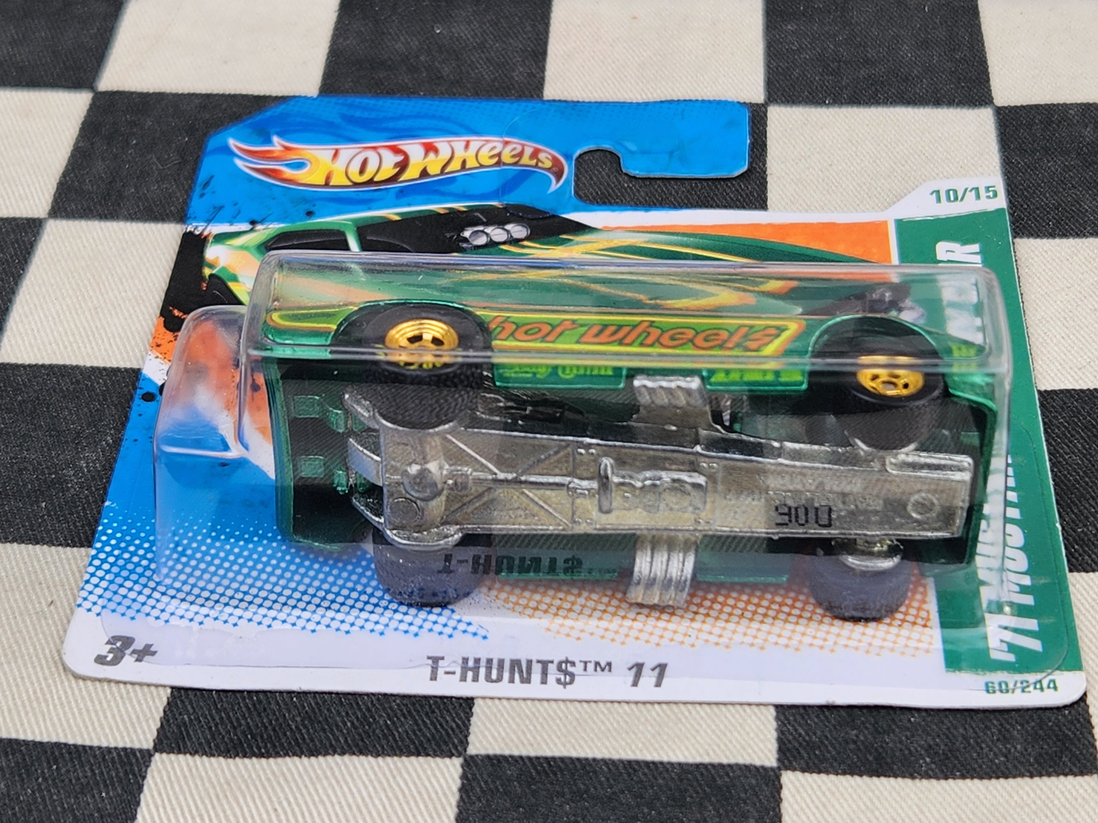 Hot Wheels 2011 SUPER TREASURE HUNT 71 Mustang Funny Car Short Card