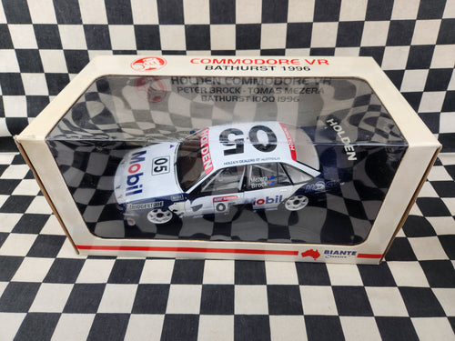 Biante 1:18 Peter Brock Collection Holden VR Commodore Bathurst 1996
