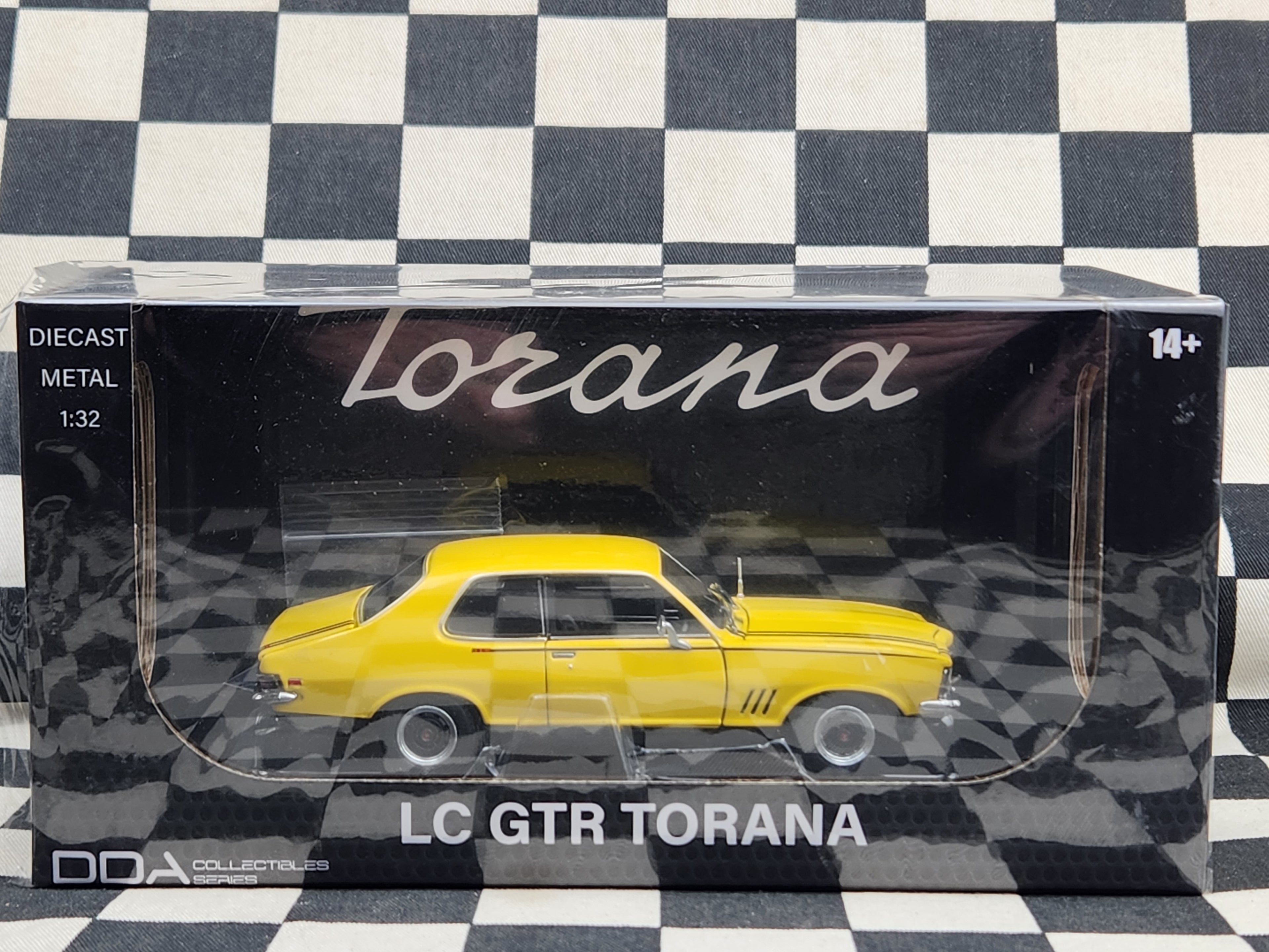 DDA 1/32 Holden Torana LC GTR