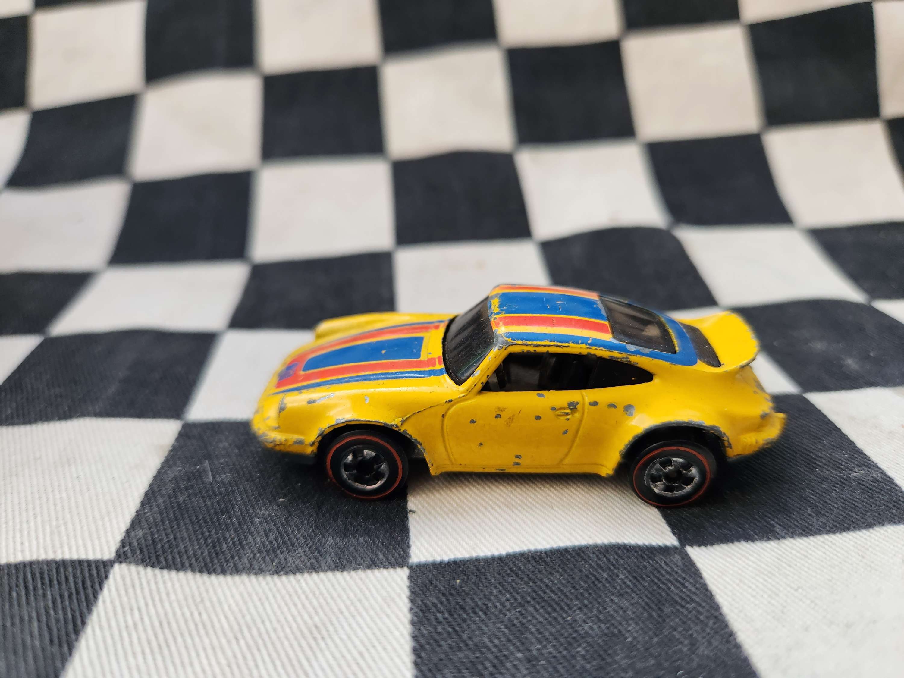 Vintage Loose Hot Wheels Redline Porsche P 911 Yellow Enamel