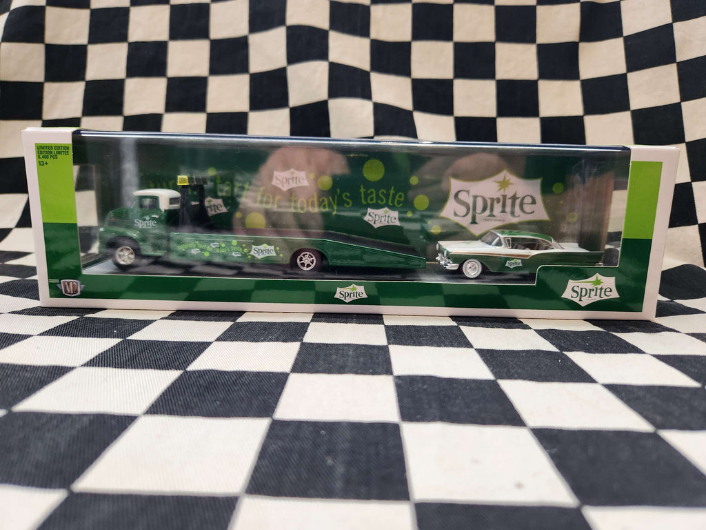 M2 Machines Transporters Sprite 1956 Ford COE / 1957 Ford Fairlane 500