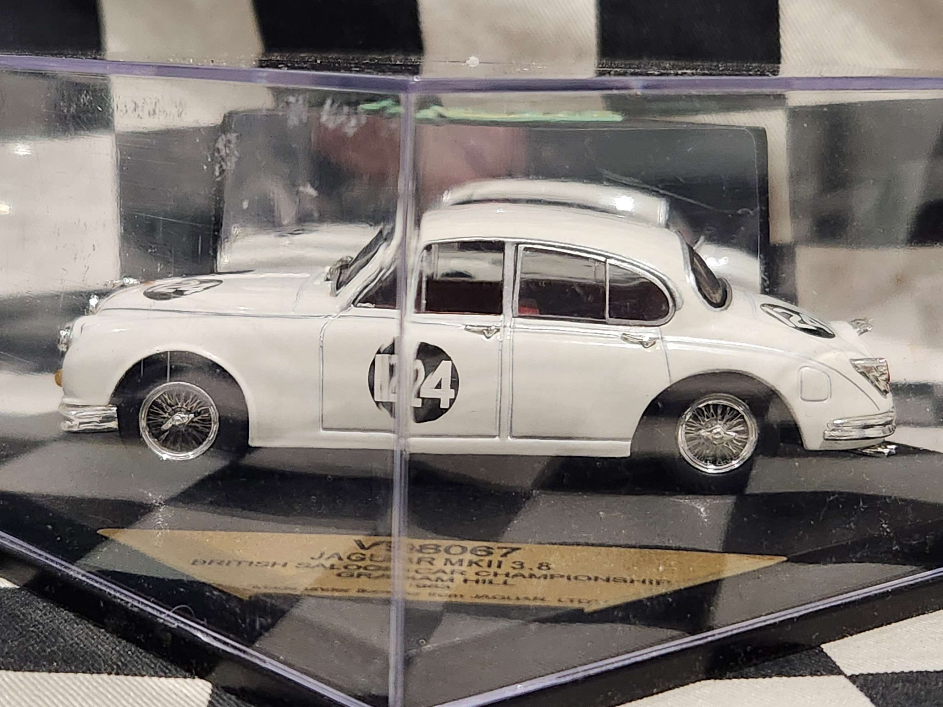 Vitesse 1/43 Jaguar MKII 1963 British Saloon Car Championship Graham Hill