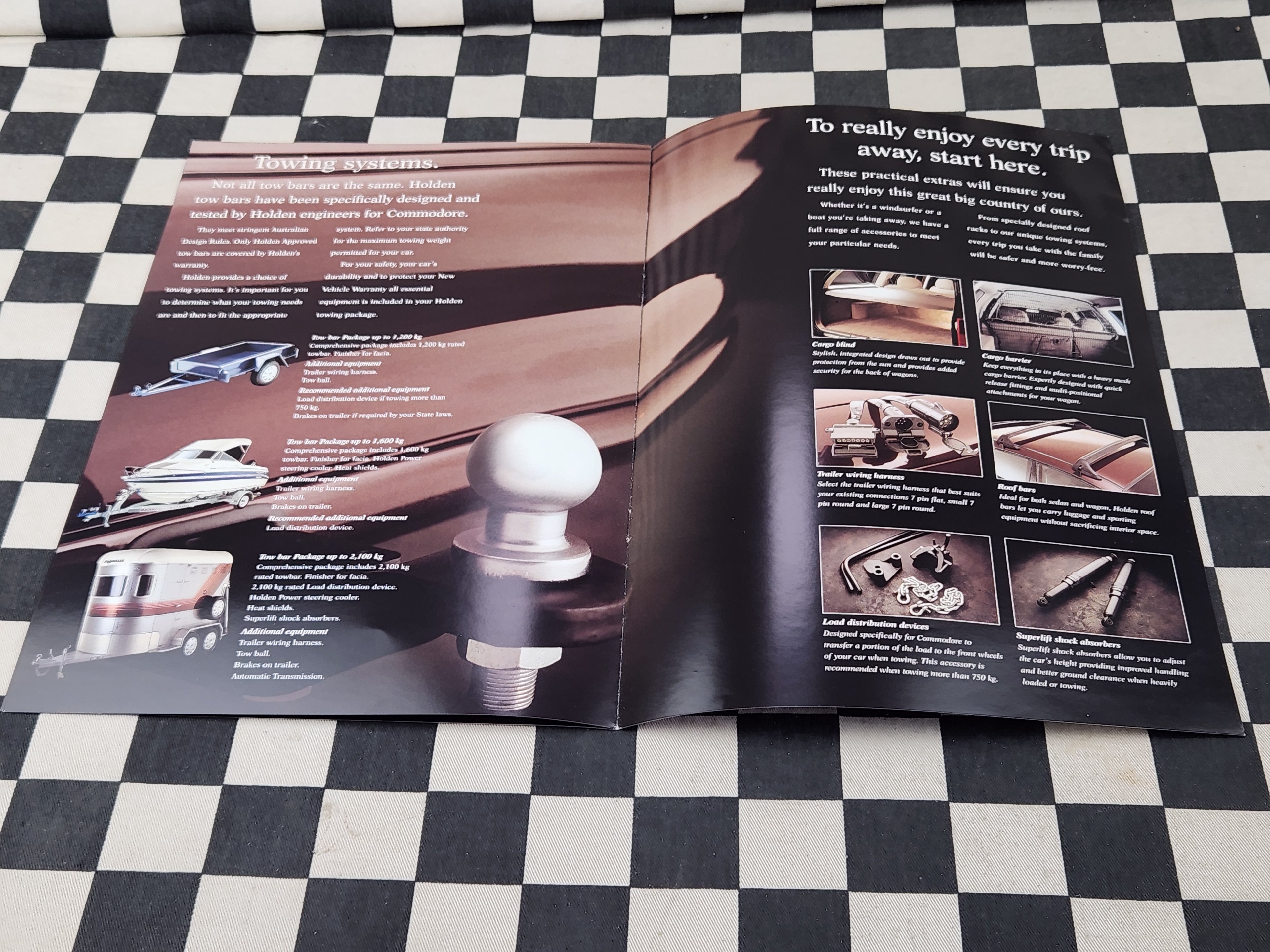 Holden VT Commodore Accessories Sales Brochure