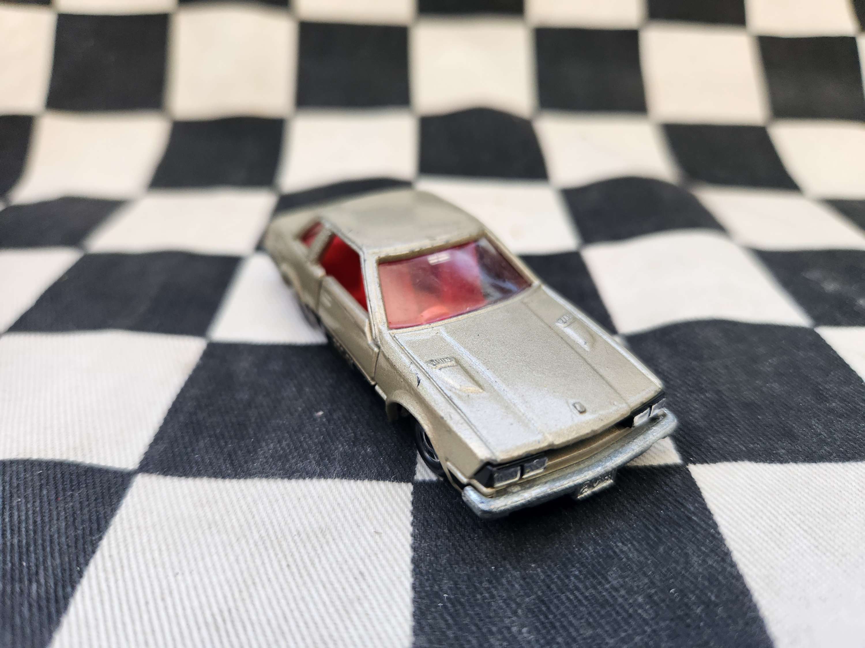 Vintage Loose Tomica Nissan Silvia