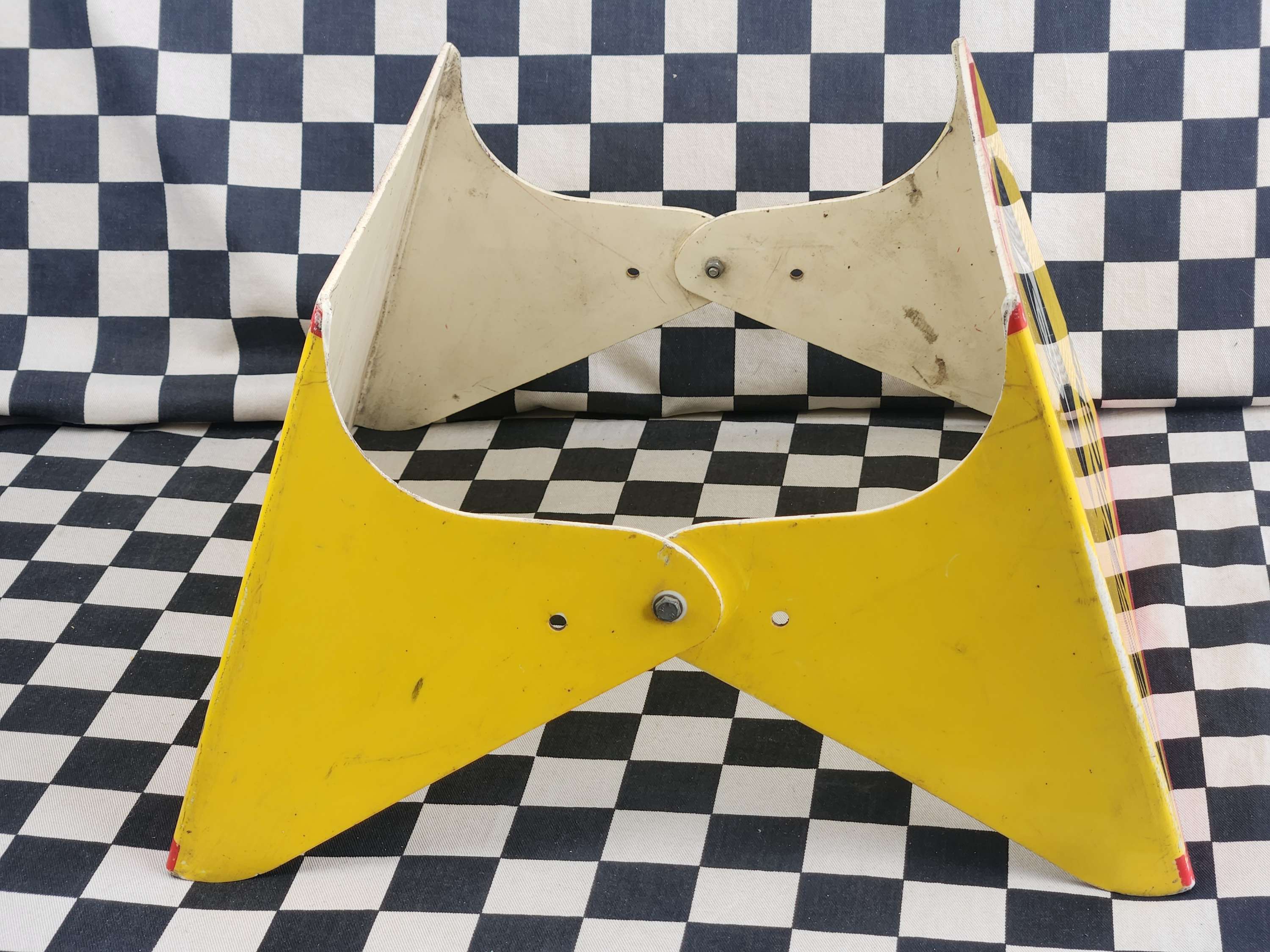 Dunlop Tyre Display Stand Advertising Mancave Collectable