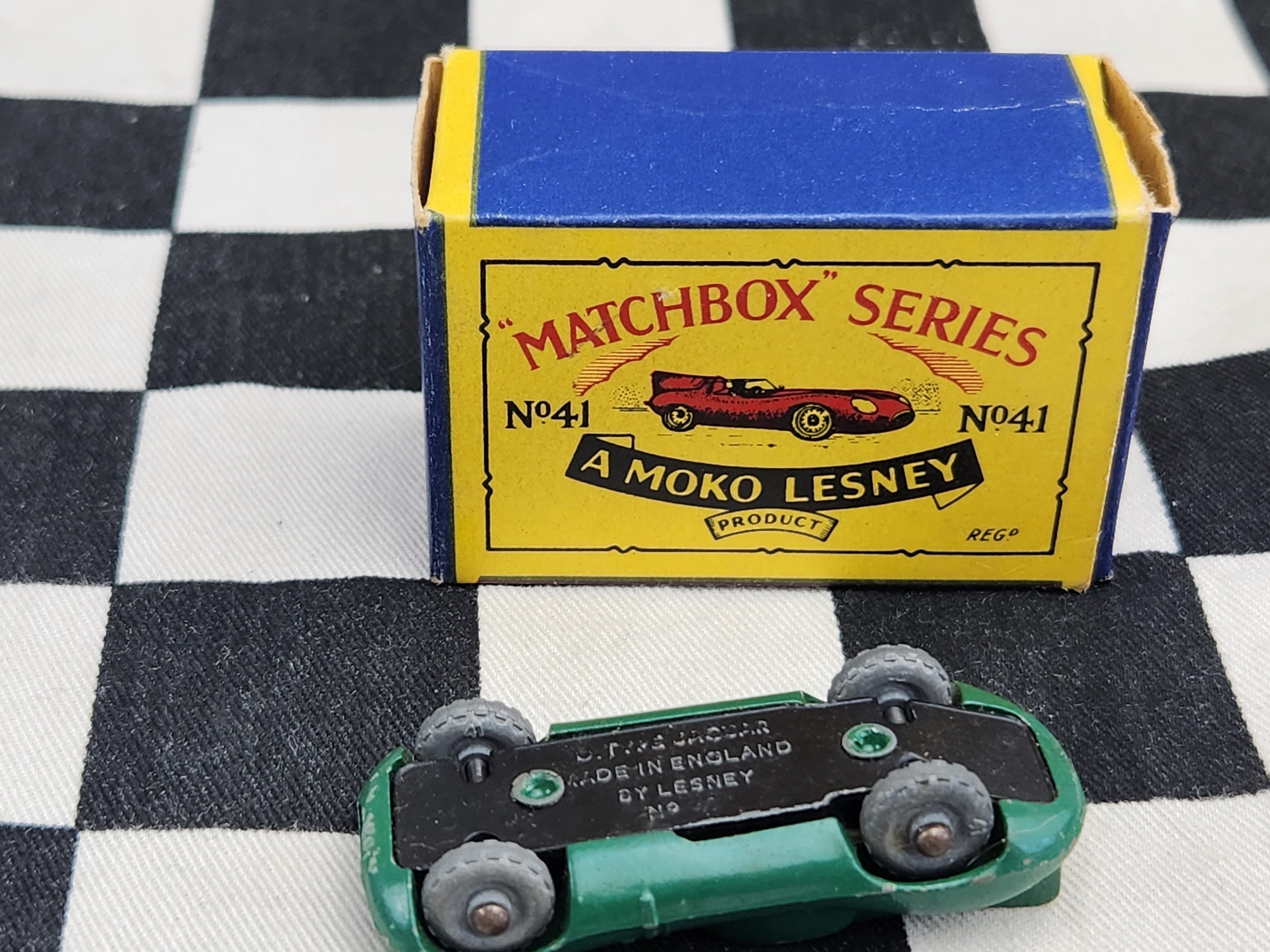 Matchbox Lesney Moko No41 Jaguar D Type in Original Box