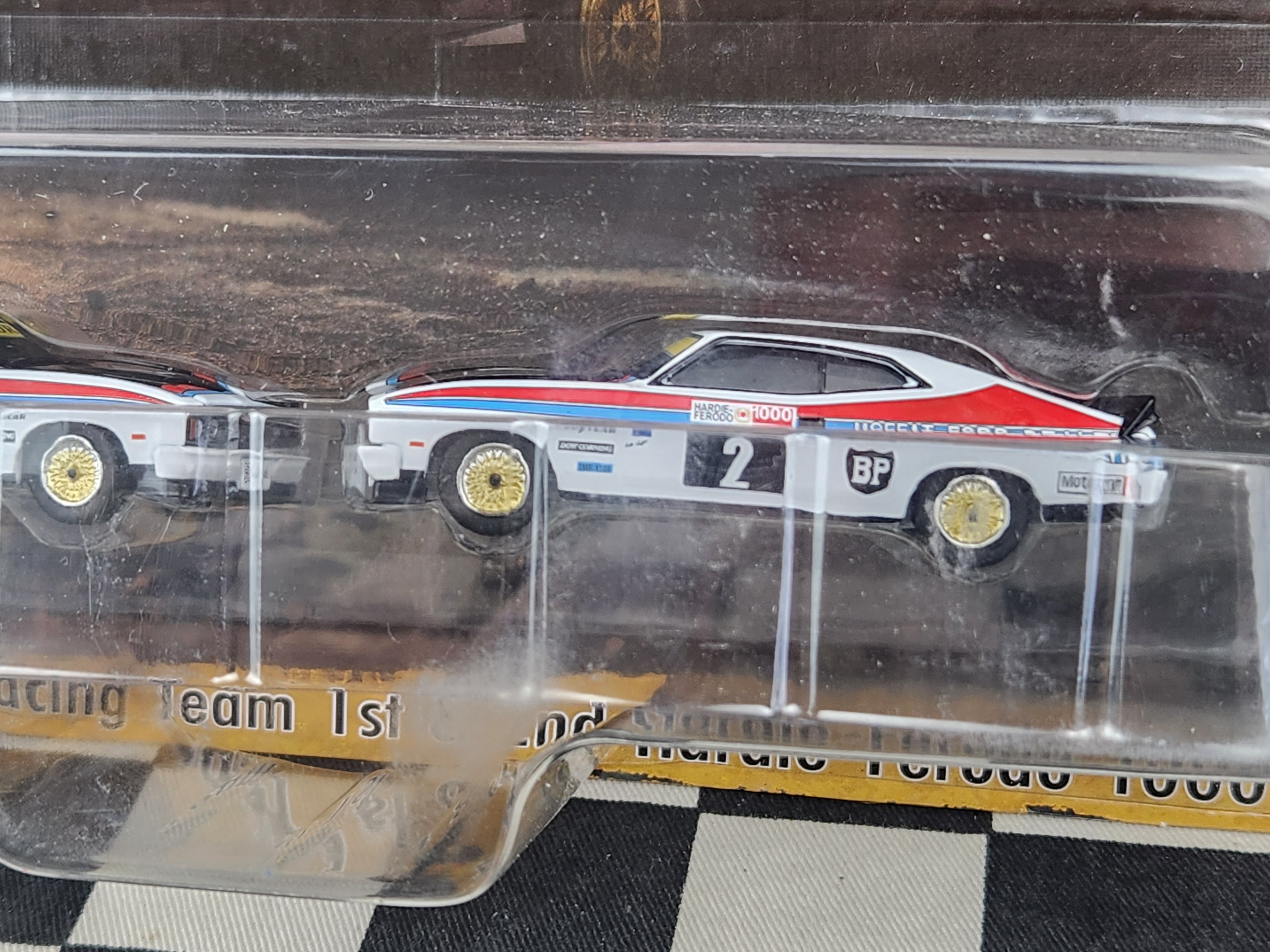Oz Wheels Bathurst Racing Legends Twin Pack Moffat XC Falcon 1977 Winner & 2nd